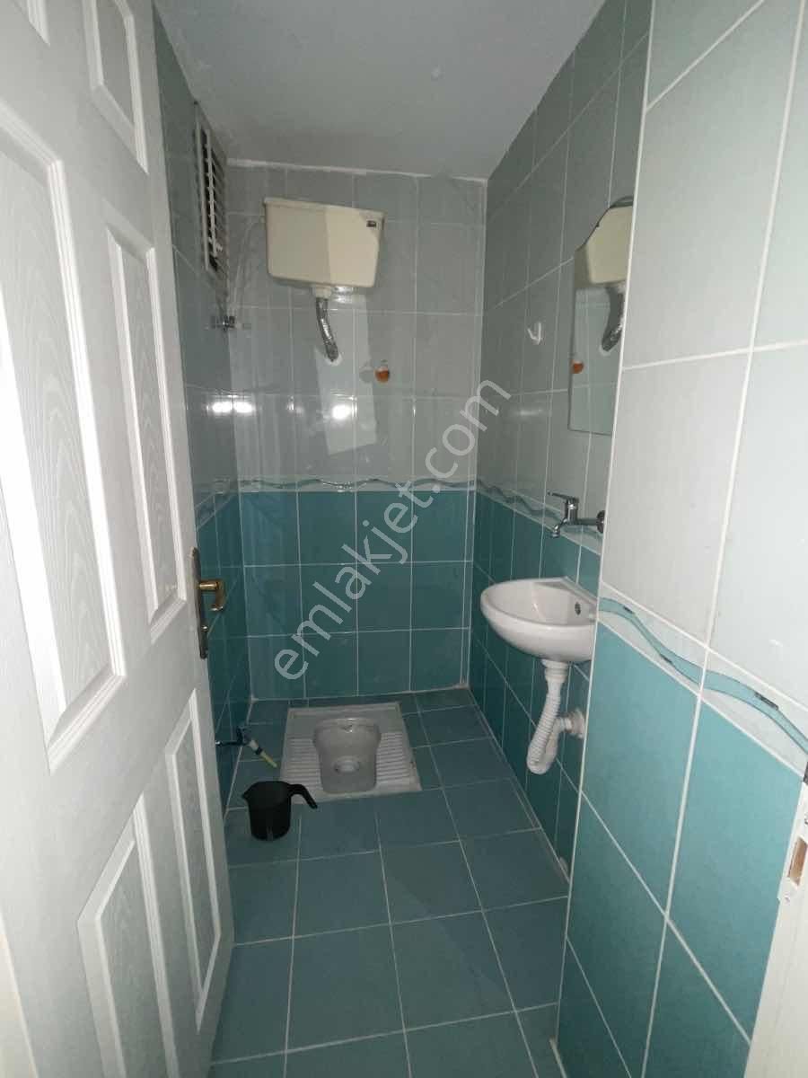 Altınordu Cad. Sahıle Ve Tramvaya 2 Dakıka Kıralık 3+1 Daıre - Görsel 17