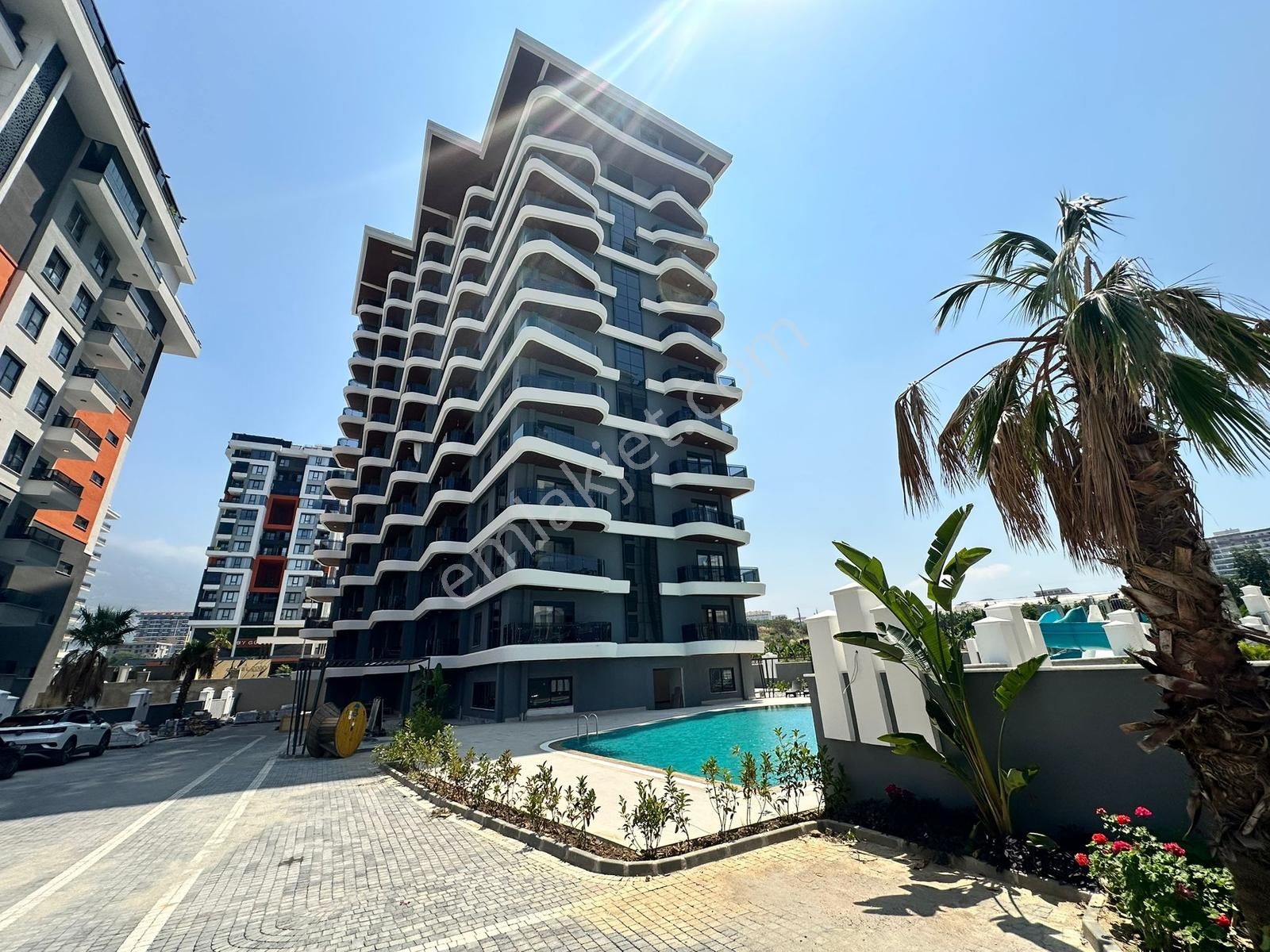 Alanya / Mahmutlar Mah. 1+1 Kiralık-kısmi Eşyalı Site İçerisinde - Görsel 2