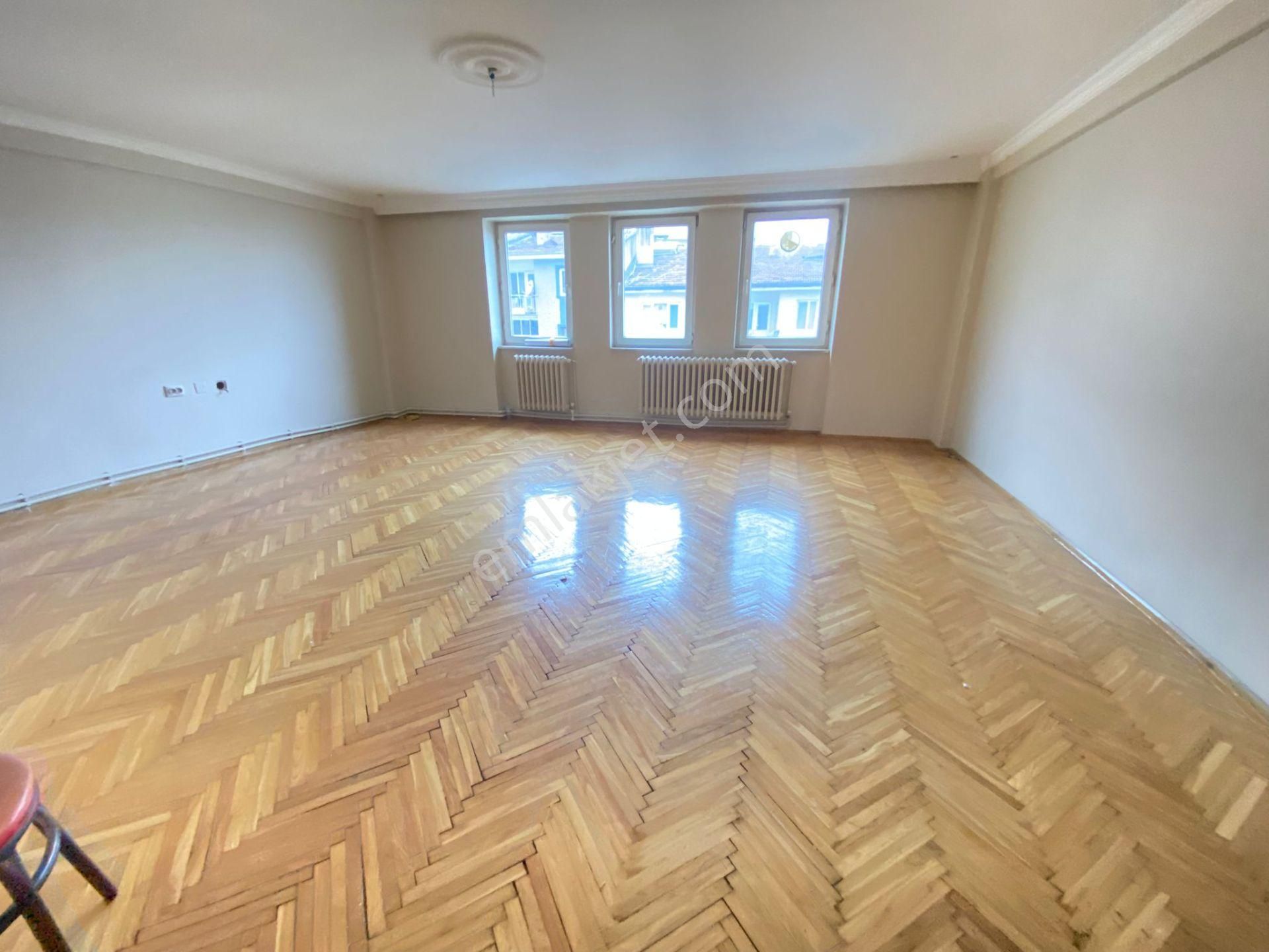 Bursa Yıldırım Yeşil Şiblede 3+1 130 M Bakımlı Daire