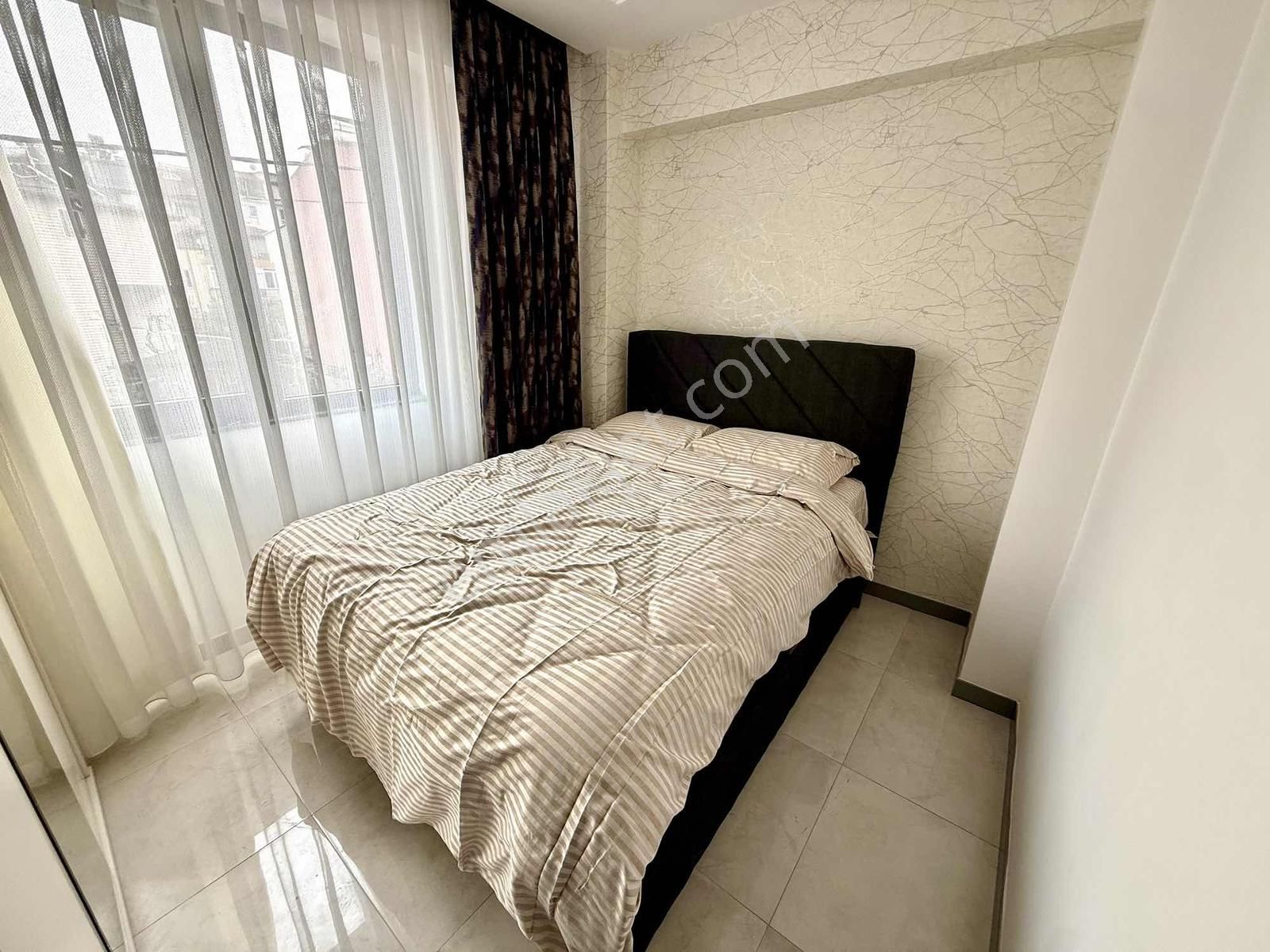 Net Premium'dan Merkezi Konumda Sıfır Kiralık Lüks Apart - Görsel 17