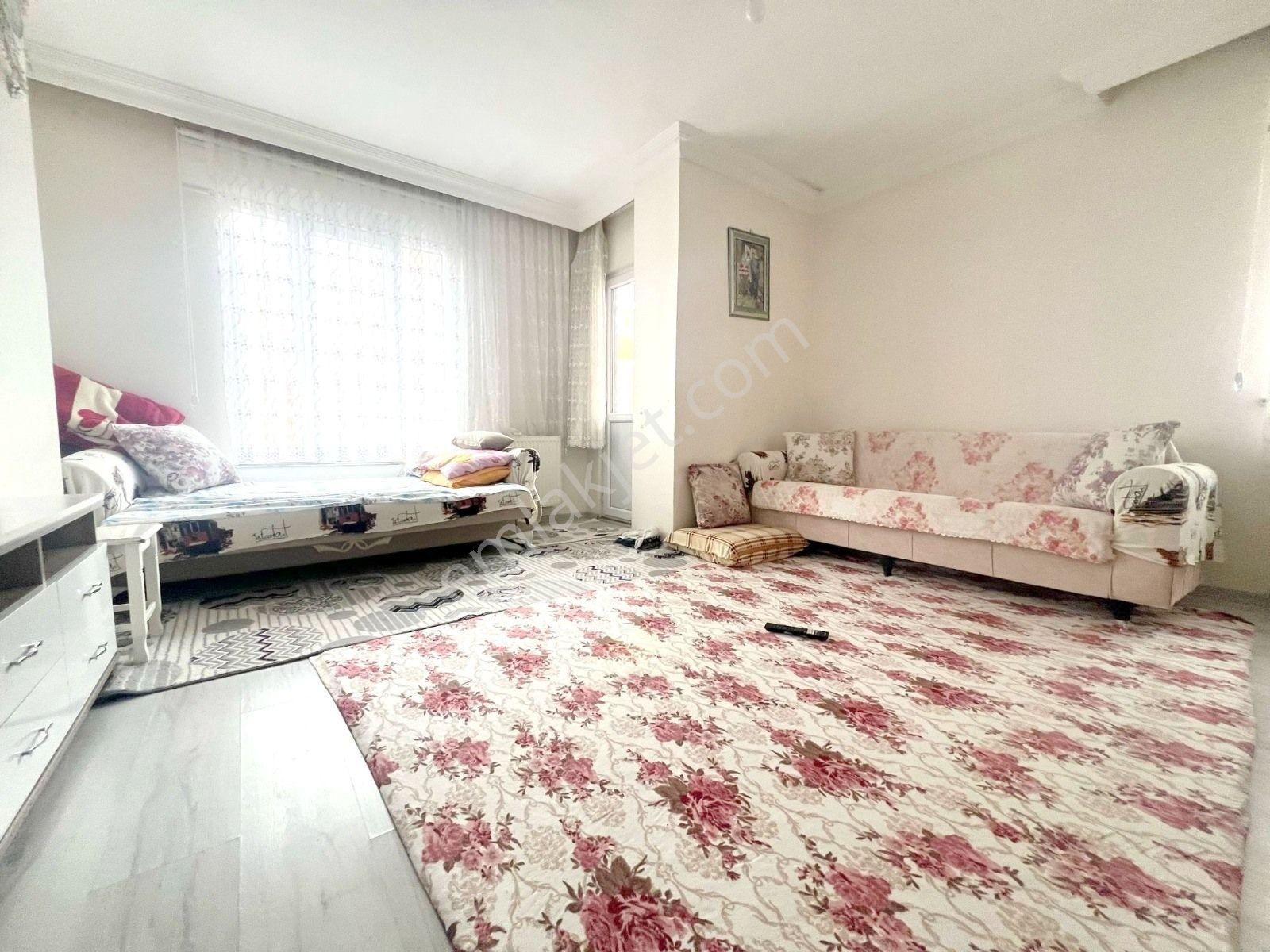 Fatih Emlaktan Mevlana Cami Yakını Satılık 3+1 Ferah Dublex - Görsel 2