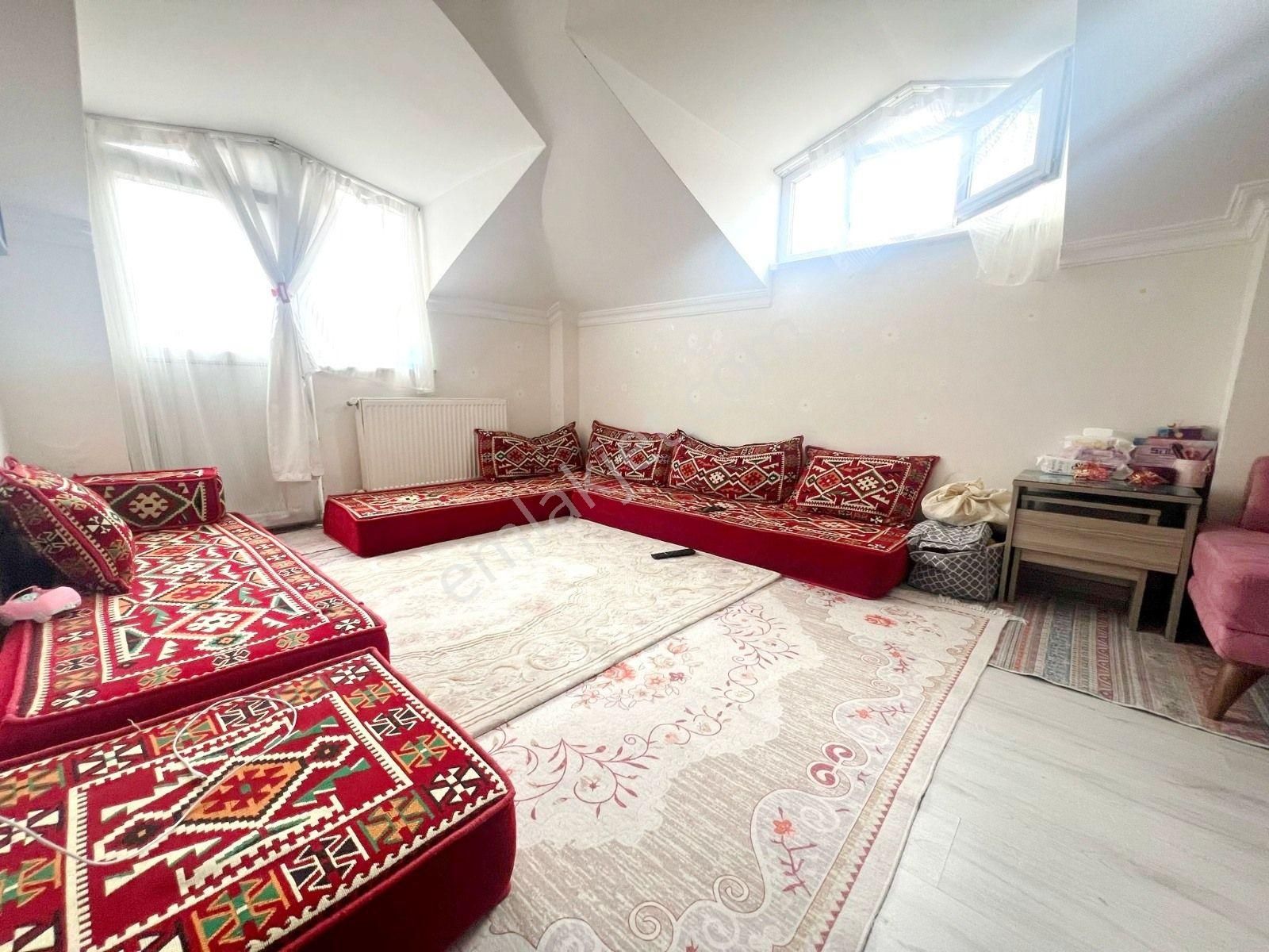 Fatih Emlaktan Mevlana Cami Yakını Satılık 3+1 Ferah Dublex - Görsel 9