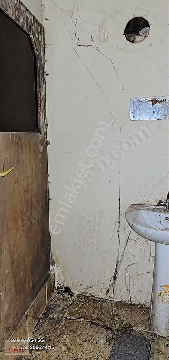 Cemal Emlak Bursa Yildirim Tarihi Yeşil Cad Trafik Lamba Yanında - Görsel 9