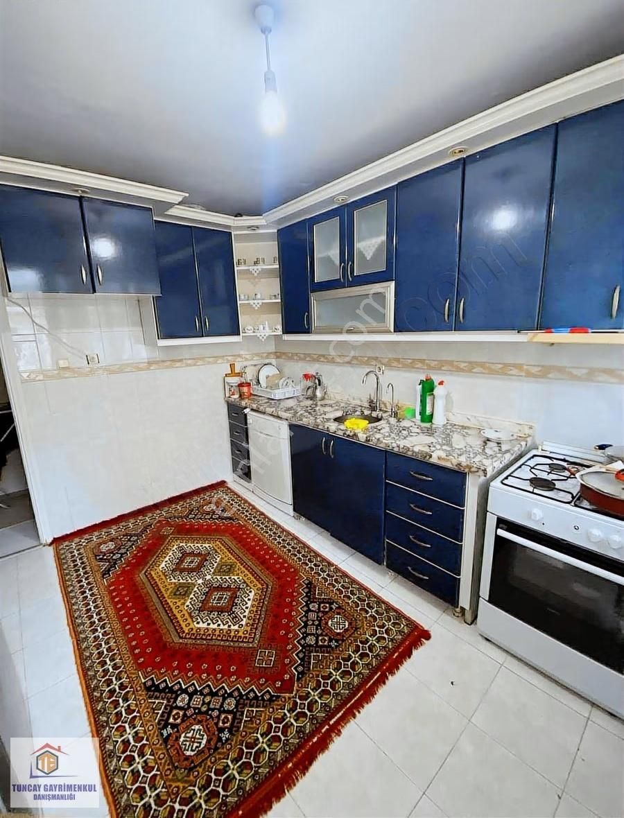 Merkez Mah.zeynebiye"de 2+1 100 M2 Tadilatlı Satılık Daire - Görsel 3