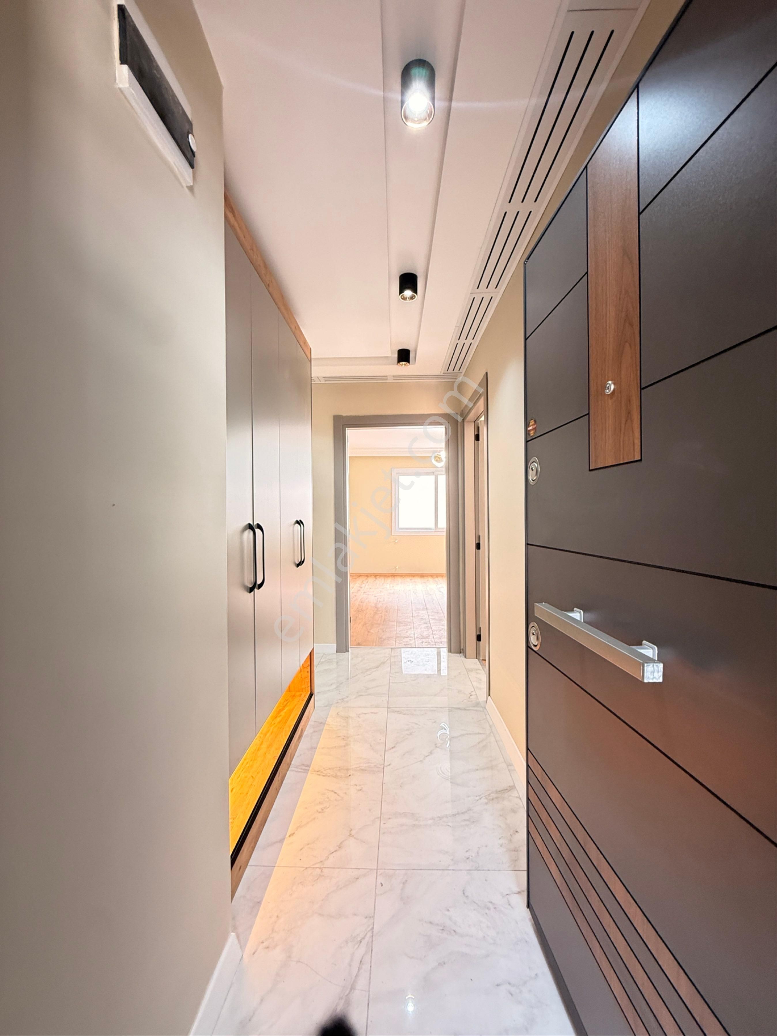 Remint’den Çukurova Hayalpark Civarı İçi Full Yapılı 3+1 Kapalı Kutfak Direk Hasarsız Satılık Daire!