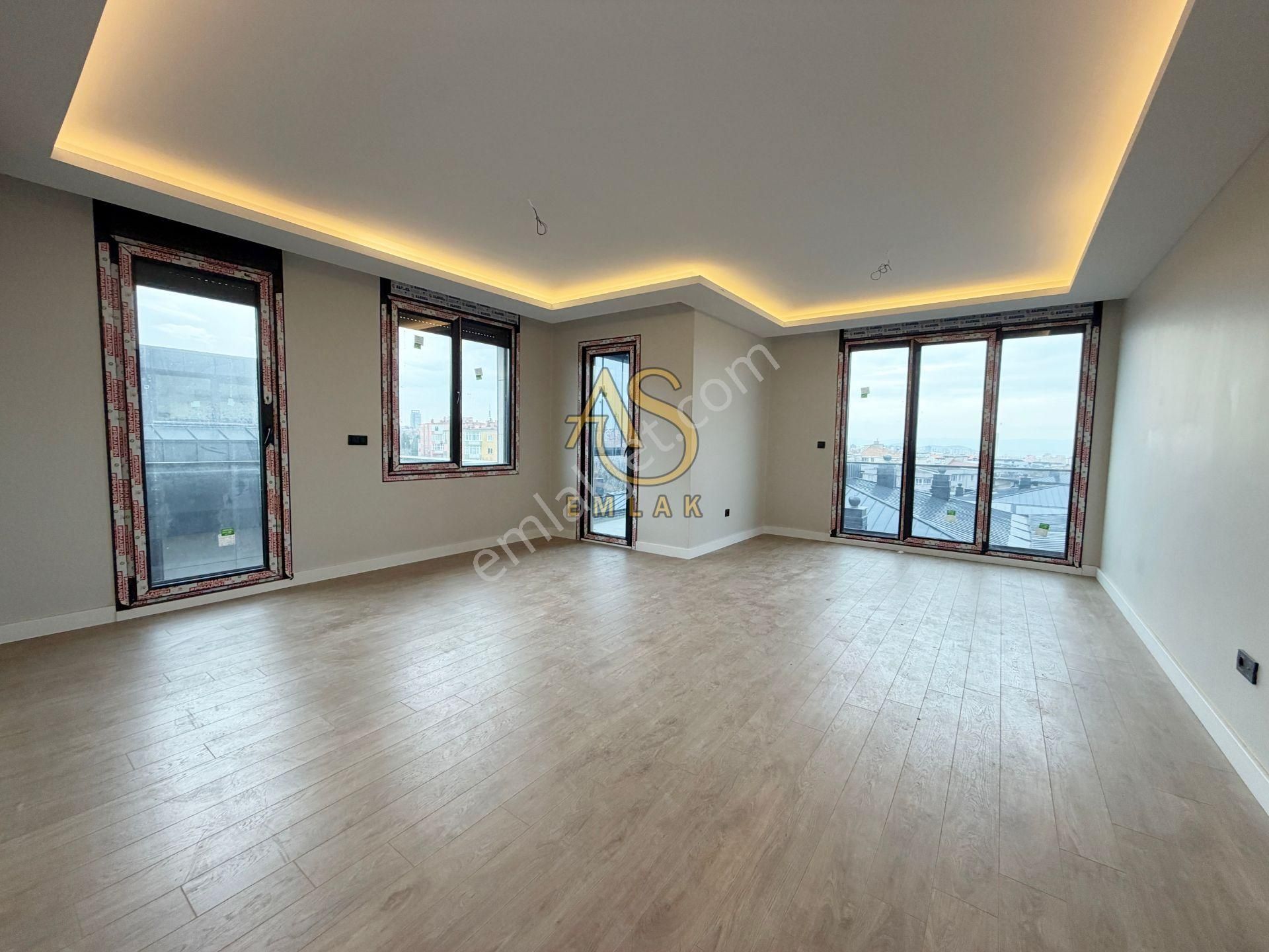 As Emlak'tan 3+2 Altunizade Ay Konaklarında Manzaralı Lüx Dublex - Görsel 3