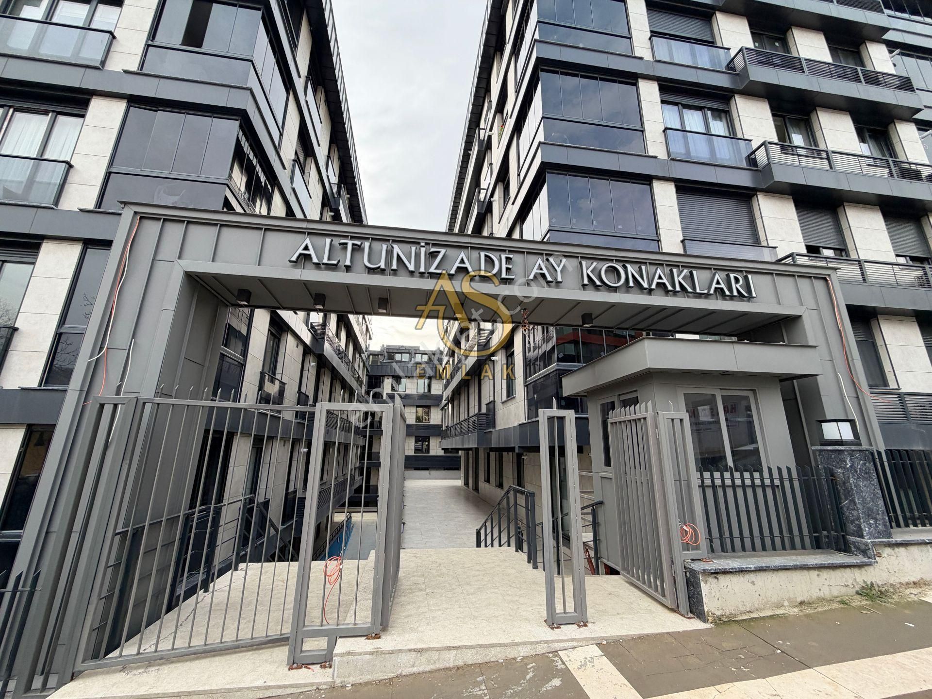 As Emlak'tan 3+2 Altunizade Ay Konaklarında Manzaralı Lüx Dublex - Görsel 2