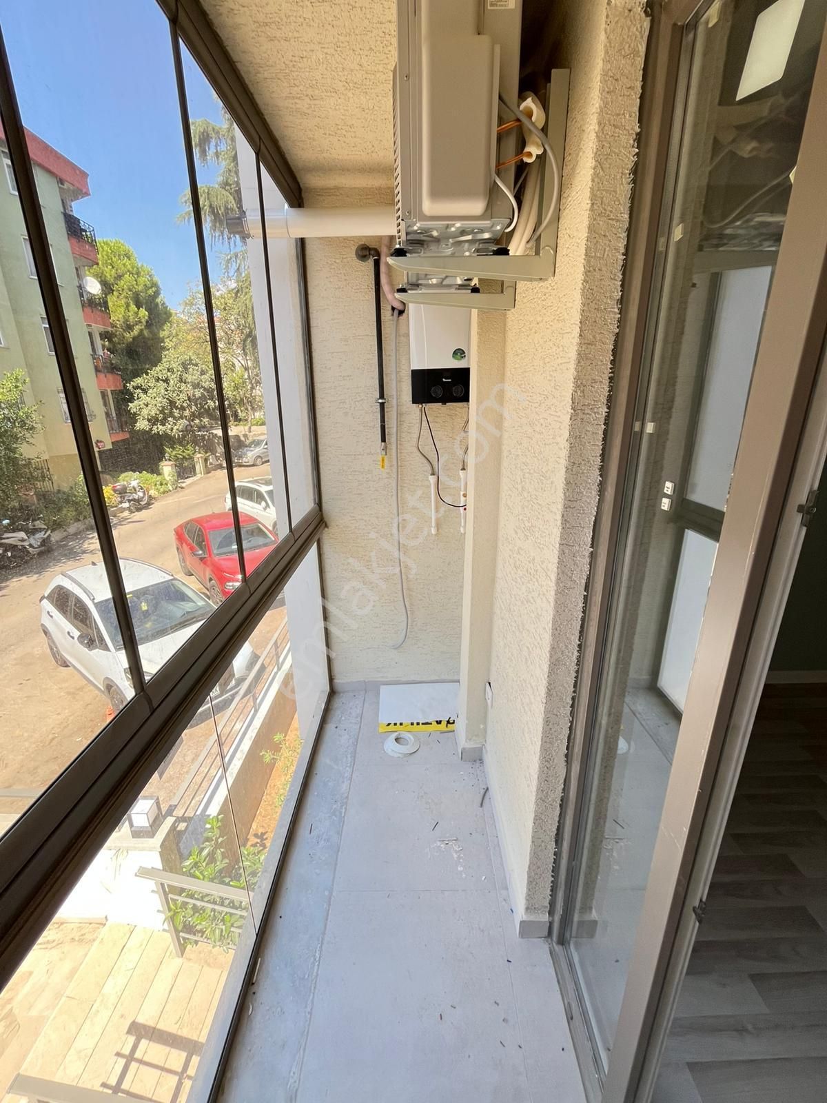 ▃artemin▃idealtepe Sahili'nde Ön Cephe Balkonlu 1.kat 85m² 2+1! - Görsel 15