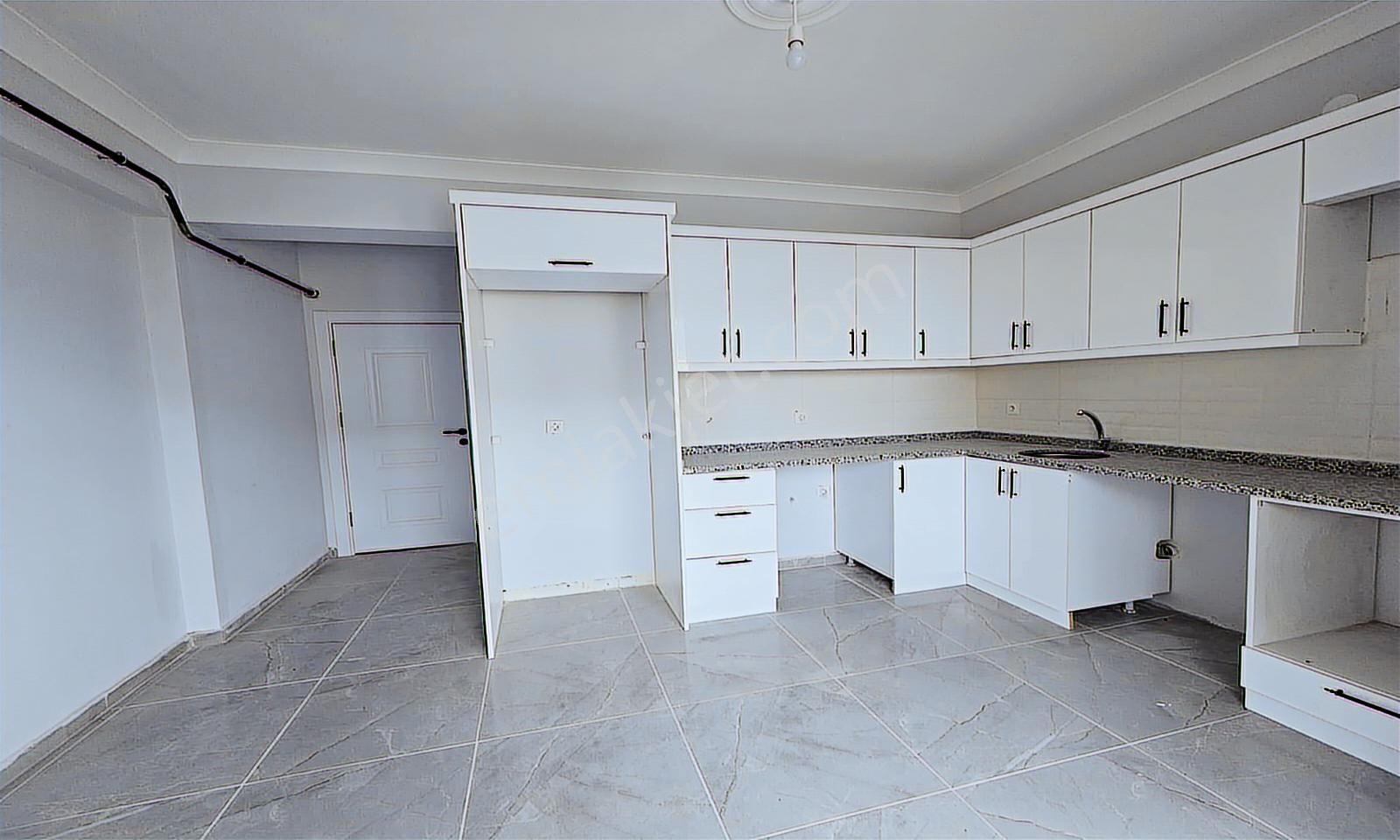 Çerkezköy İstasyon Mah. 3+1 Kapalı Otopaklı İskanlı Sıfır - Görsel 30