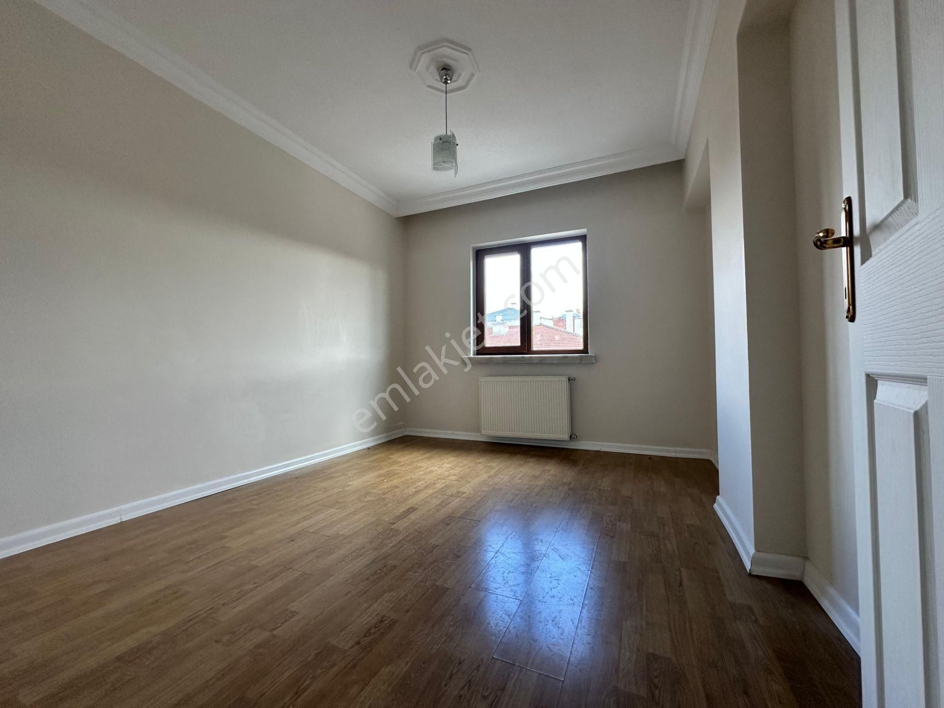 Pursaklar Mehmet Zengin Emlak'tan 2.kat 3+1 Köşebaşı Yapılı Masrafsız Daire - Görsel 17