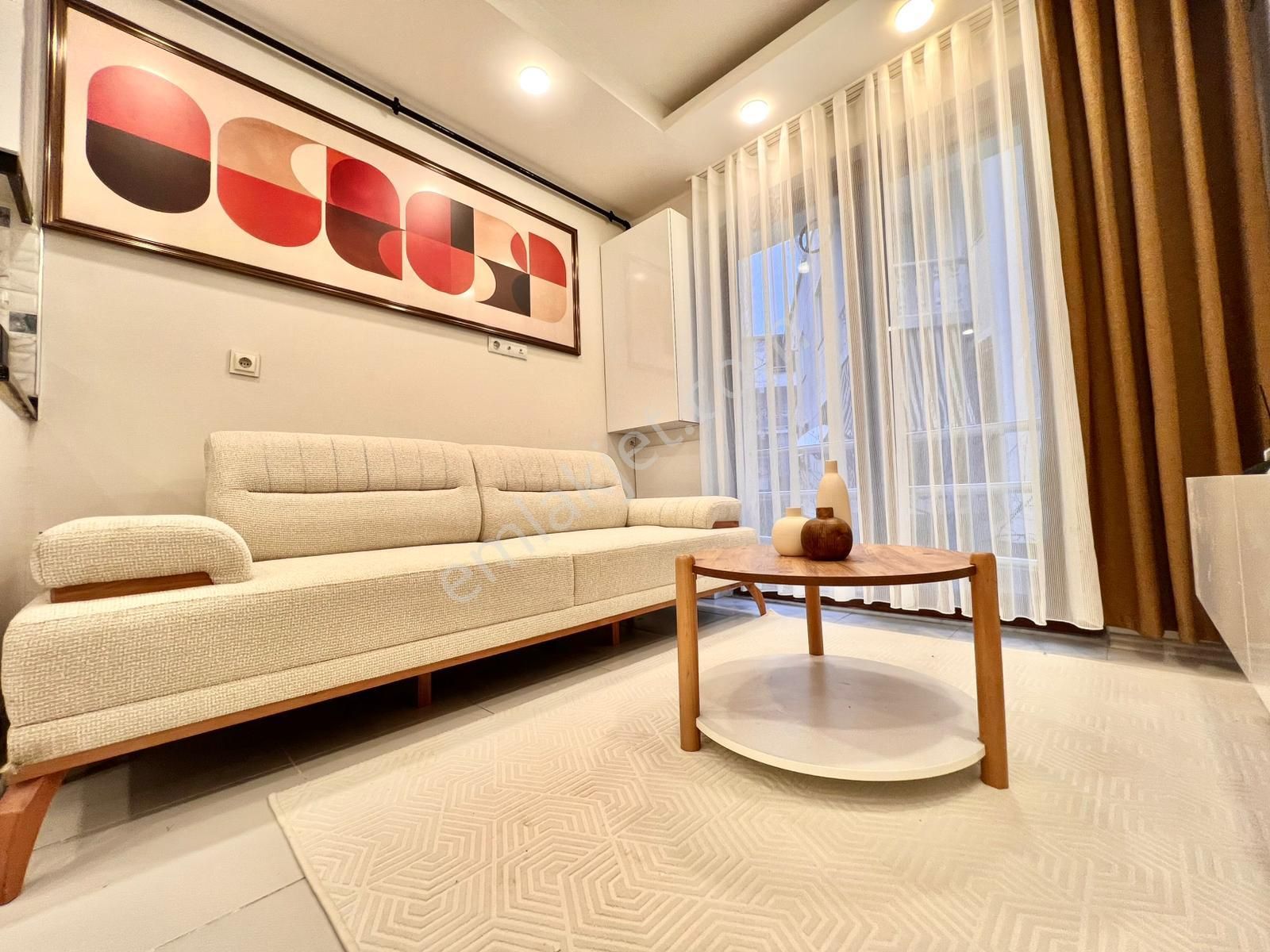 Arakat Sıfır Eşyalı Yatırımlık Merkezi Konumda 1+1 Satılık Apart - Görsel 23