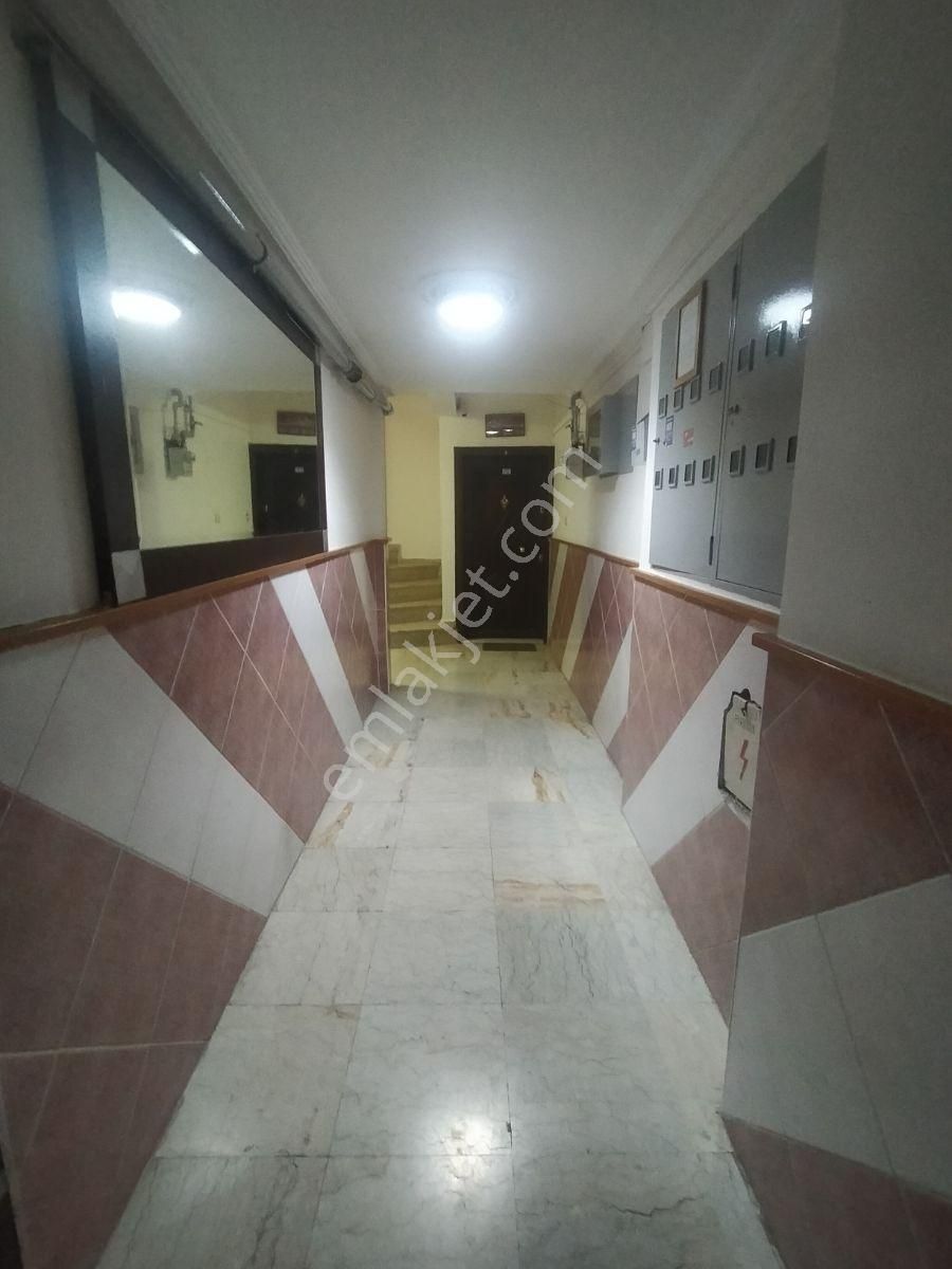 Rami Yenimahalle Arakat Bakımlı 2+1 Balkonlu - Görsel 3