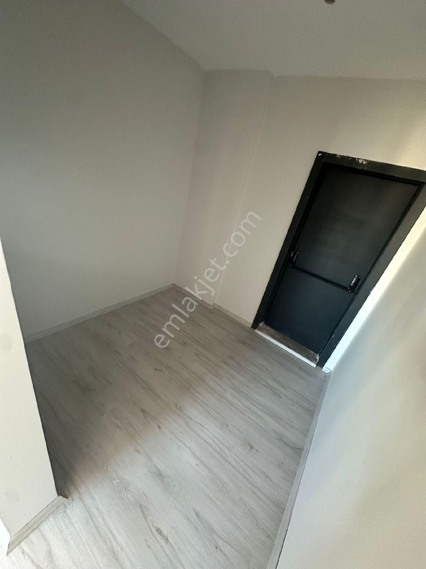 Gültepe Mahallesinde Site İçerisinde 2+1 Geniş Kiralık Daire - Görsel 20