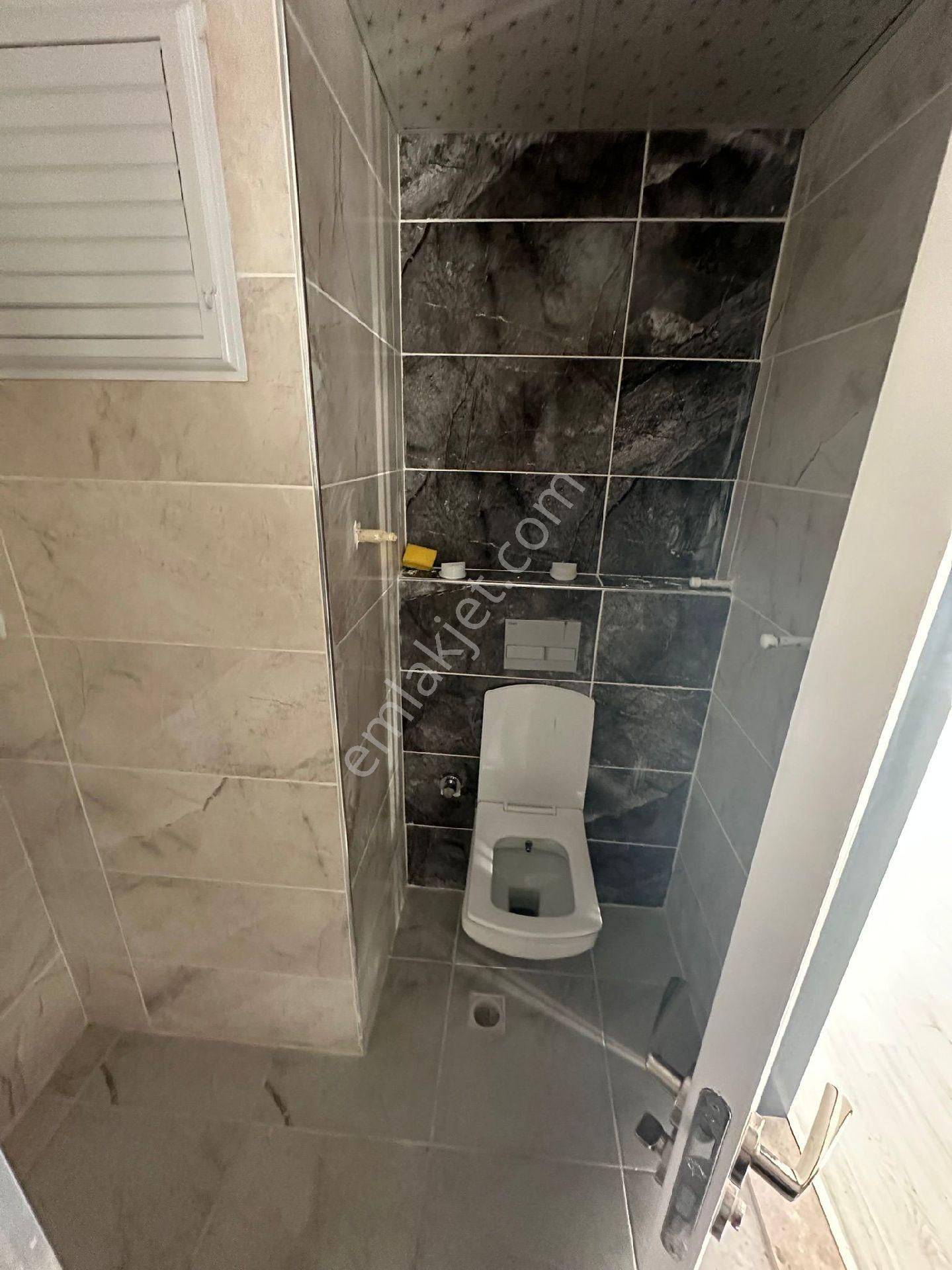 Gültepe Mahallesinde Site İçerisinde 2+1 Geniş Kiralık Daire - Görsel 21