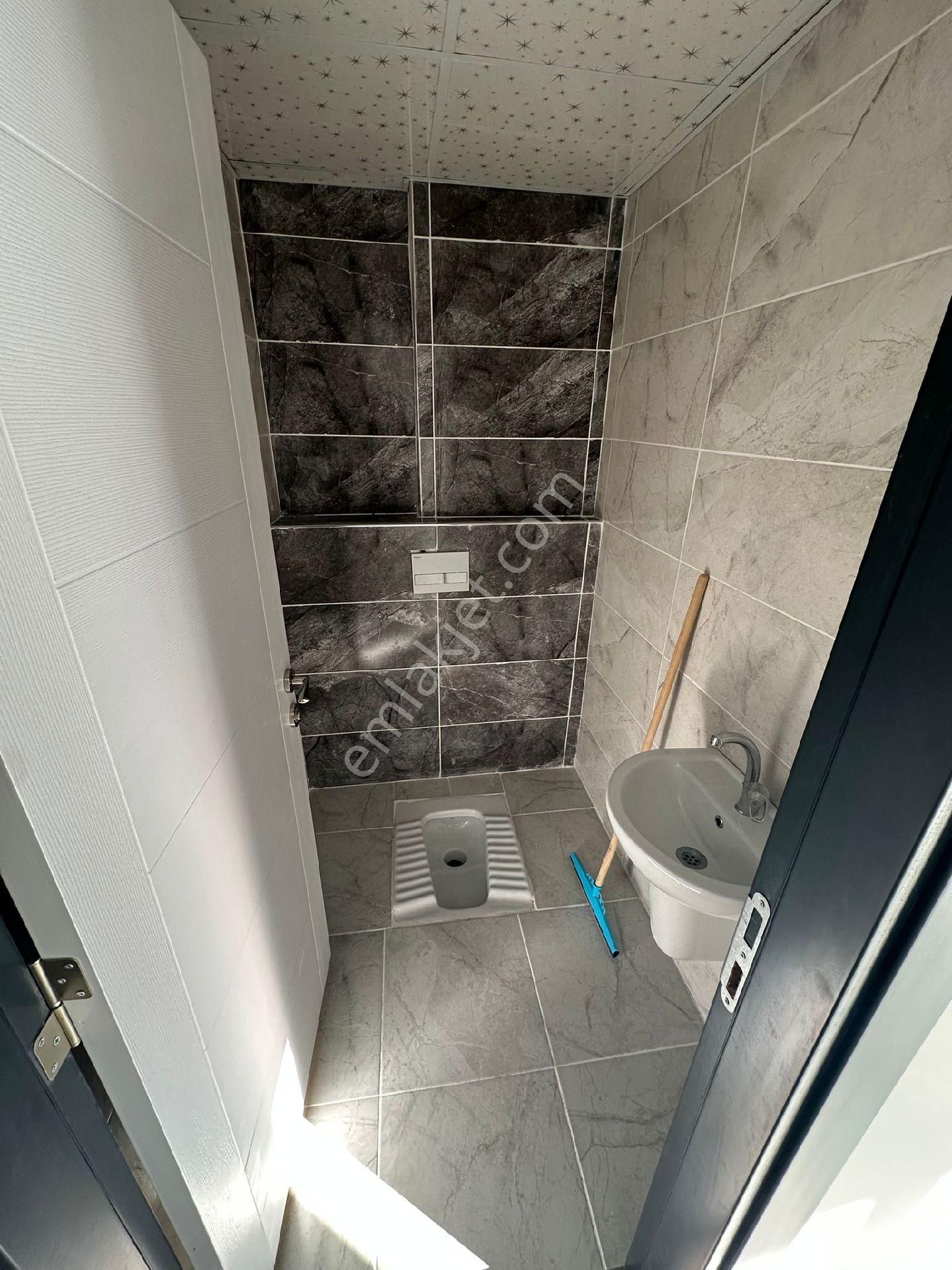 Gültepe Mahallesinde Site İçerisinde 2+1 Geniş Kiralık Daire - Görsel 26