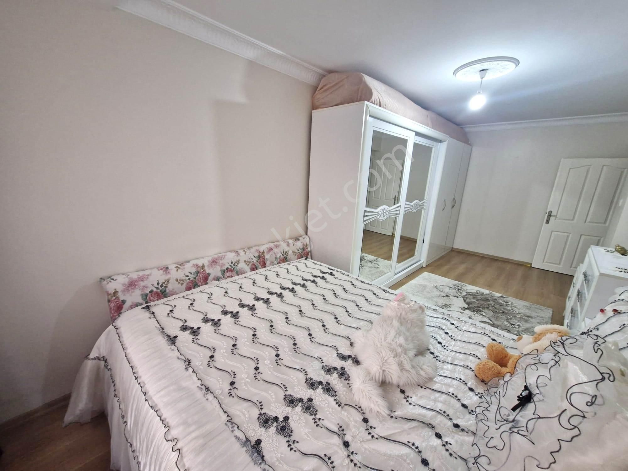 Çakmak Durağı Yakını Satılık Ara Kat 3+1 Ultra Geniş Daire - Görsel 5