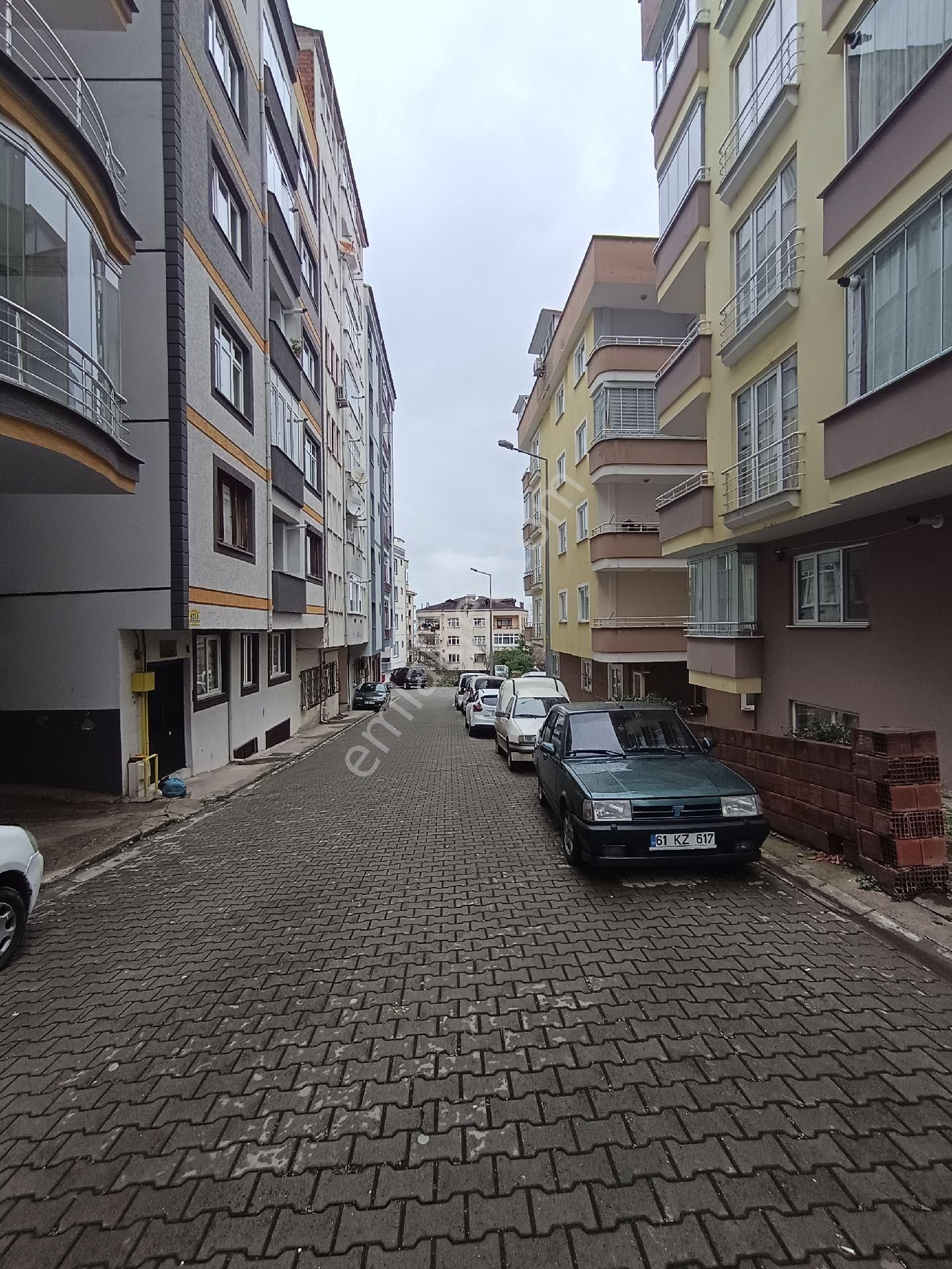 Akçaabat Yaylacık Mahallesi'nde Satılık Yüksek Giriş Kat 2+1 - Görsel 3