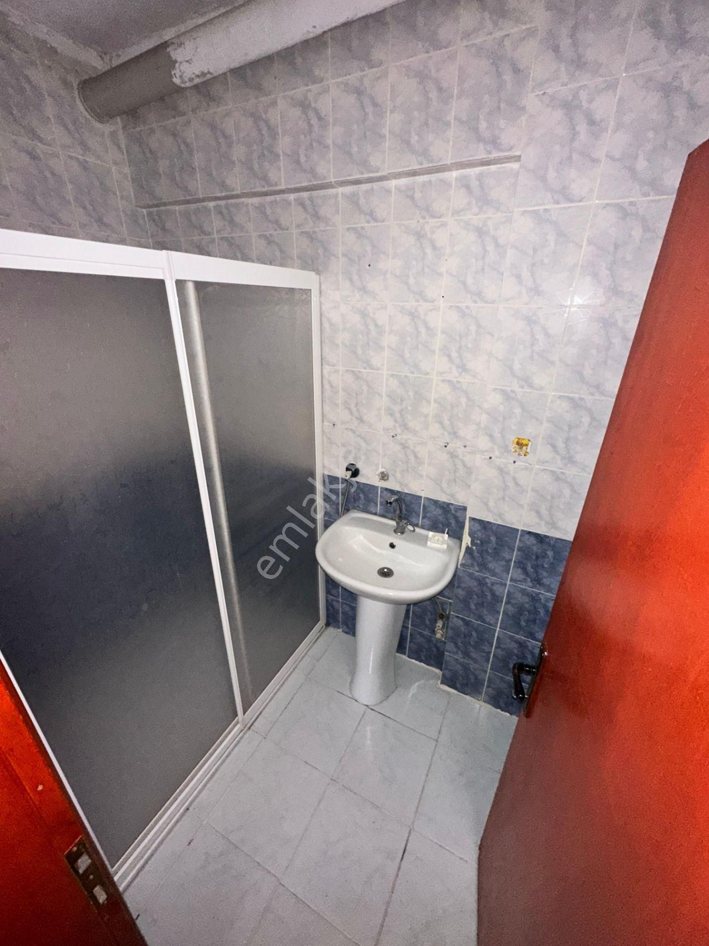 Pursaklar Mehmet Zengin Emlak'tan 3+1 Çarşı İçinde Yapılı Masrafsız Daire - Görsel 18