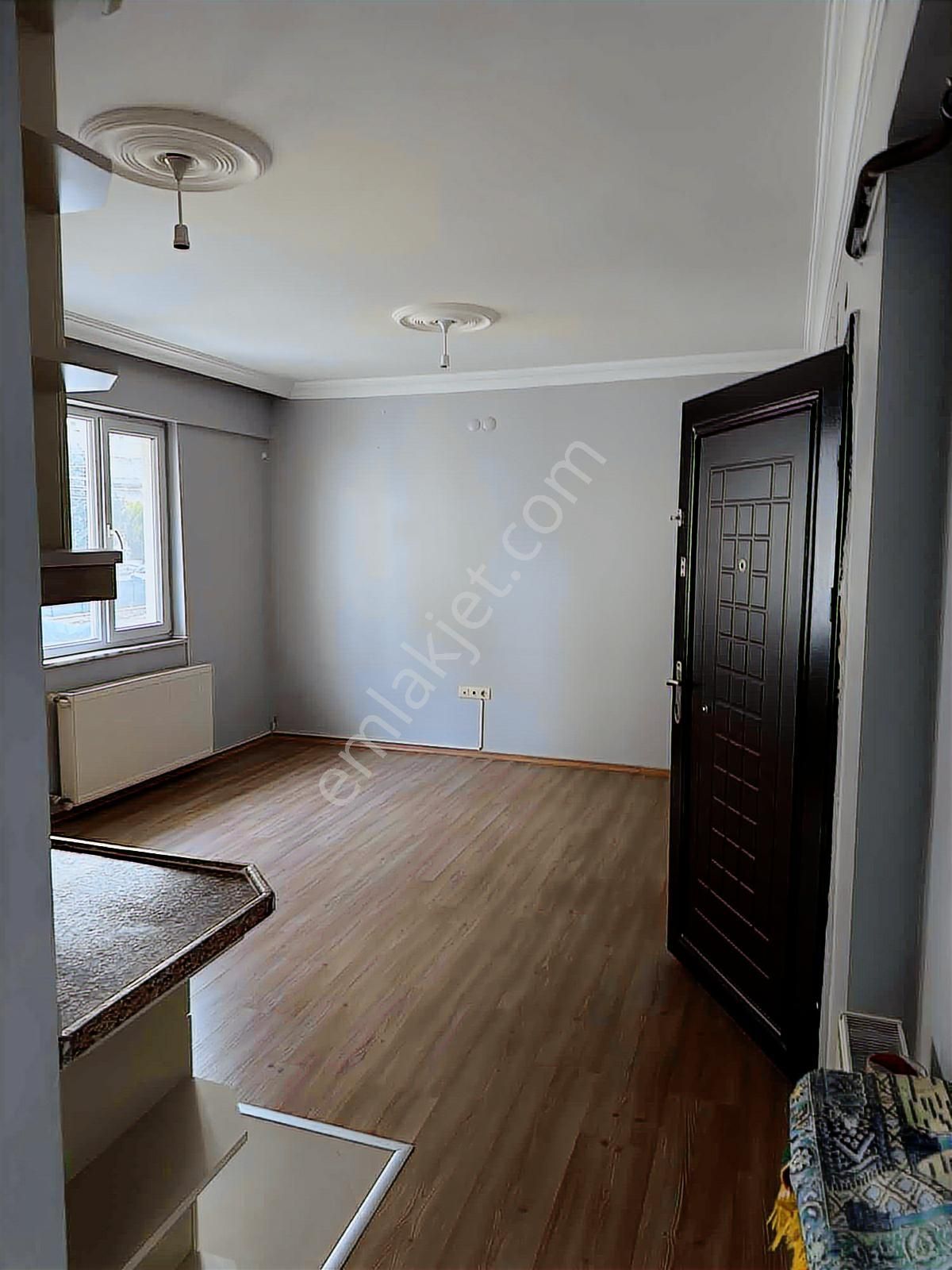 Serdivan'da 2+1 Temiz Kiralık Daire - Görsel 15