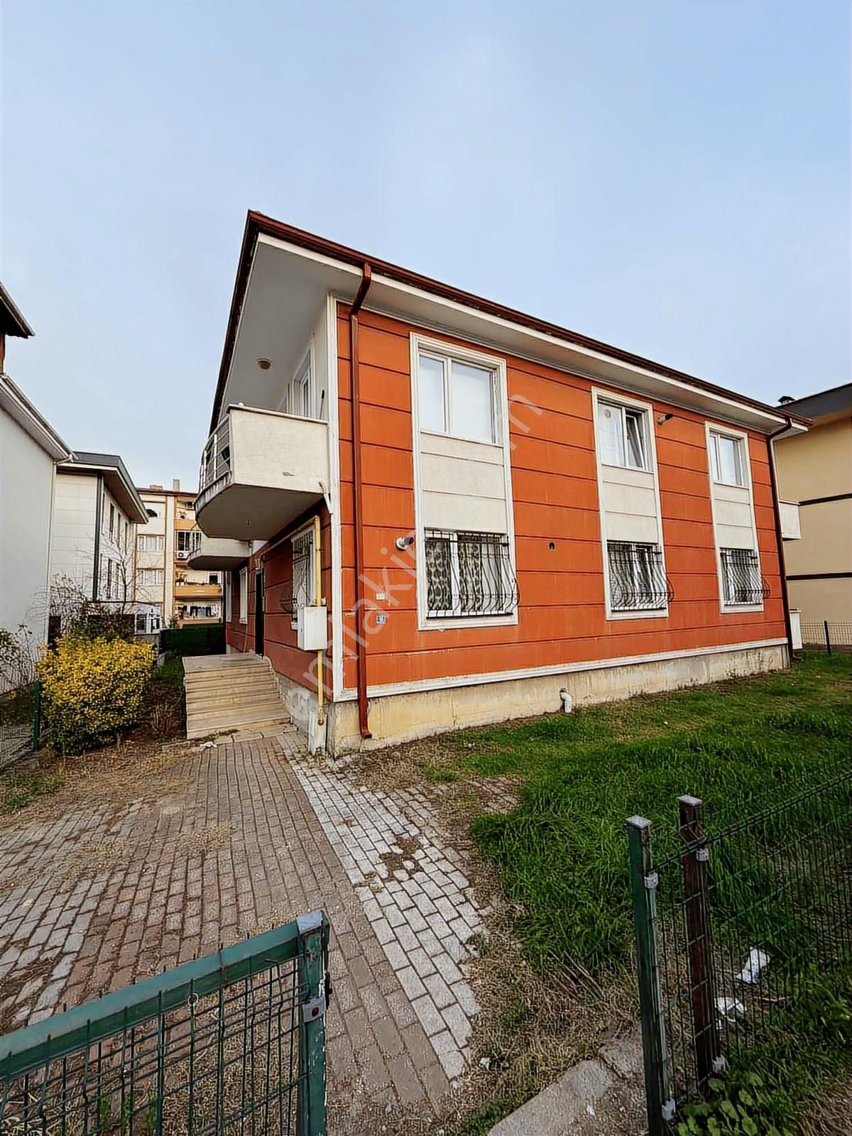 Serdivan'da 2+1 Temiz Kiralık Daire