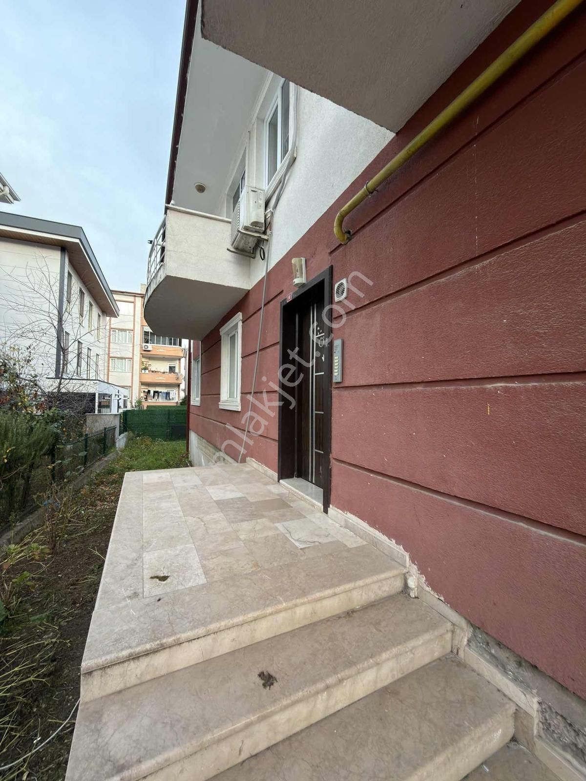 Serdivan'da 2+1 Temiz Kiralık Daire - Görsel 2