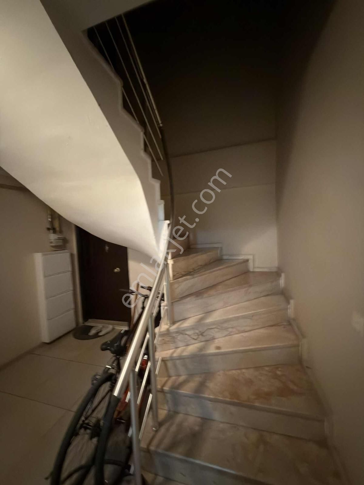 Serdivan'da 2+1 Temiz Kiralık Daire - Görsel 16