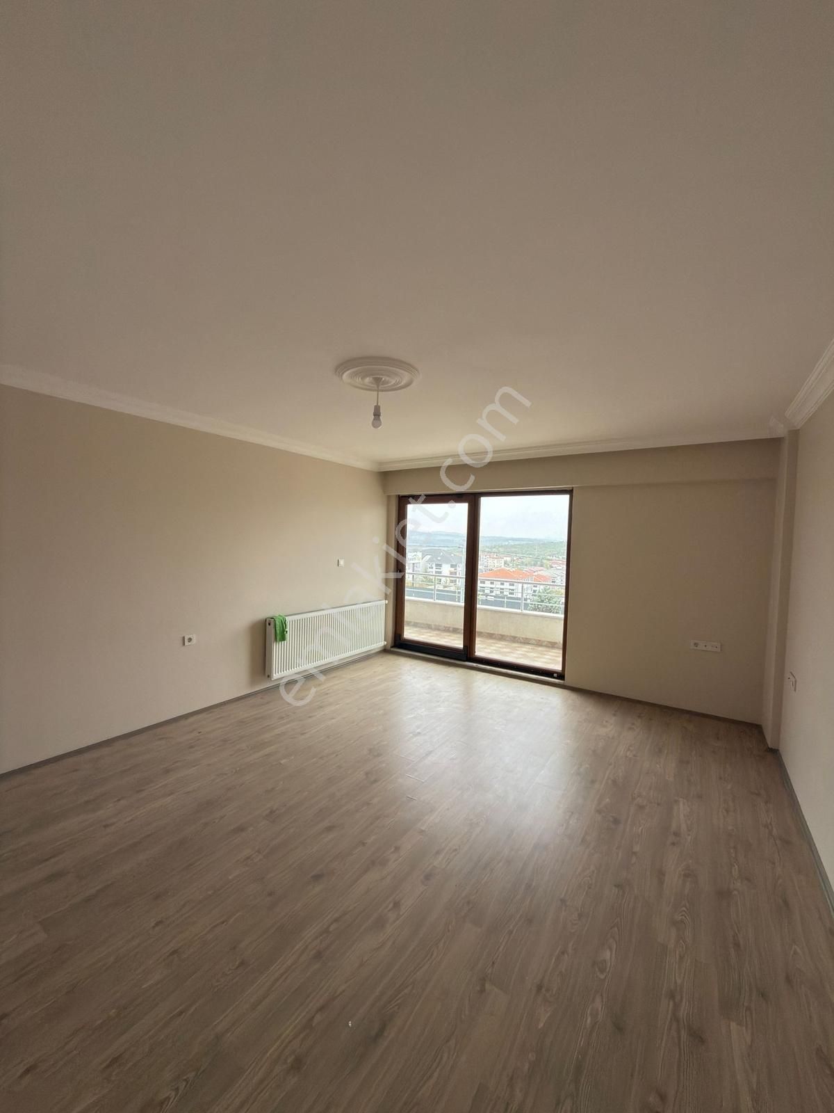 Ferizli Merkez'de Cadde Üstü Satılık Daire - Görsel 14