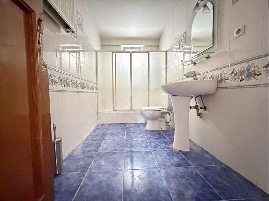 Kozyatağı Metro İstasyonuna Yakın Kombili 120 M2 Net 3+1 Daire - Görsel 8