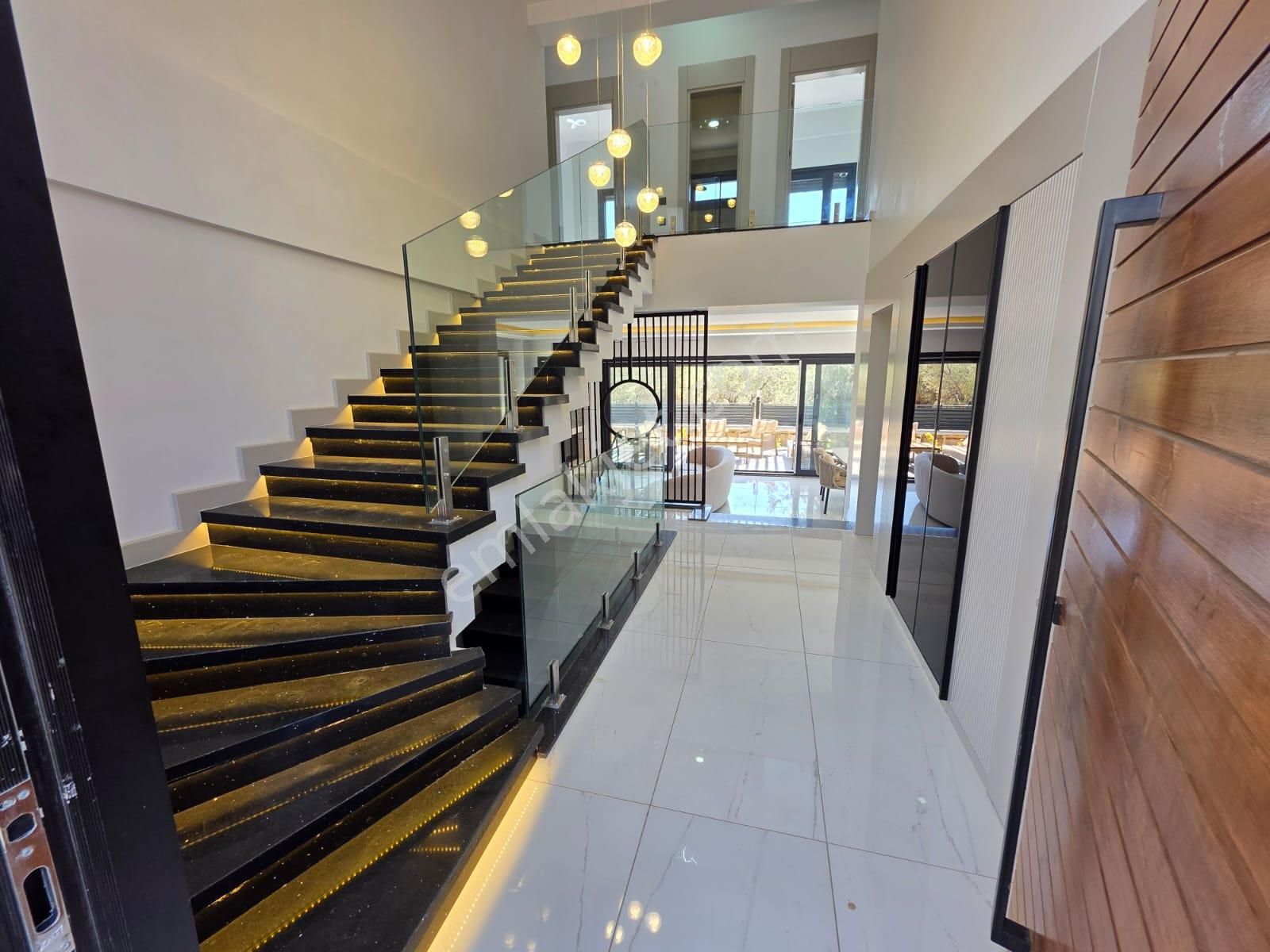 Irmaksudan Güre Oteller Bölgesin De Özel Dizayn 5+1 Villa - Görsel 26