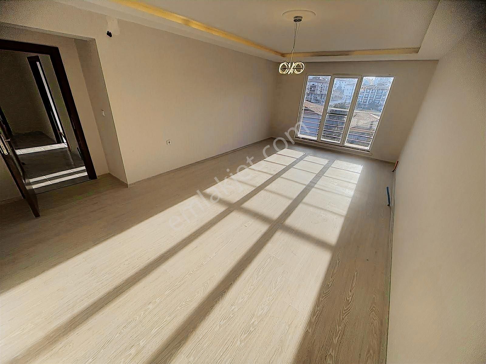 Yuvam'dan Teras Balkonlu Sıfır 3+1 Cadde Üzeri Manzaralı Daire!! - Görsel 28