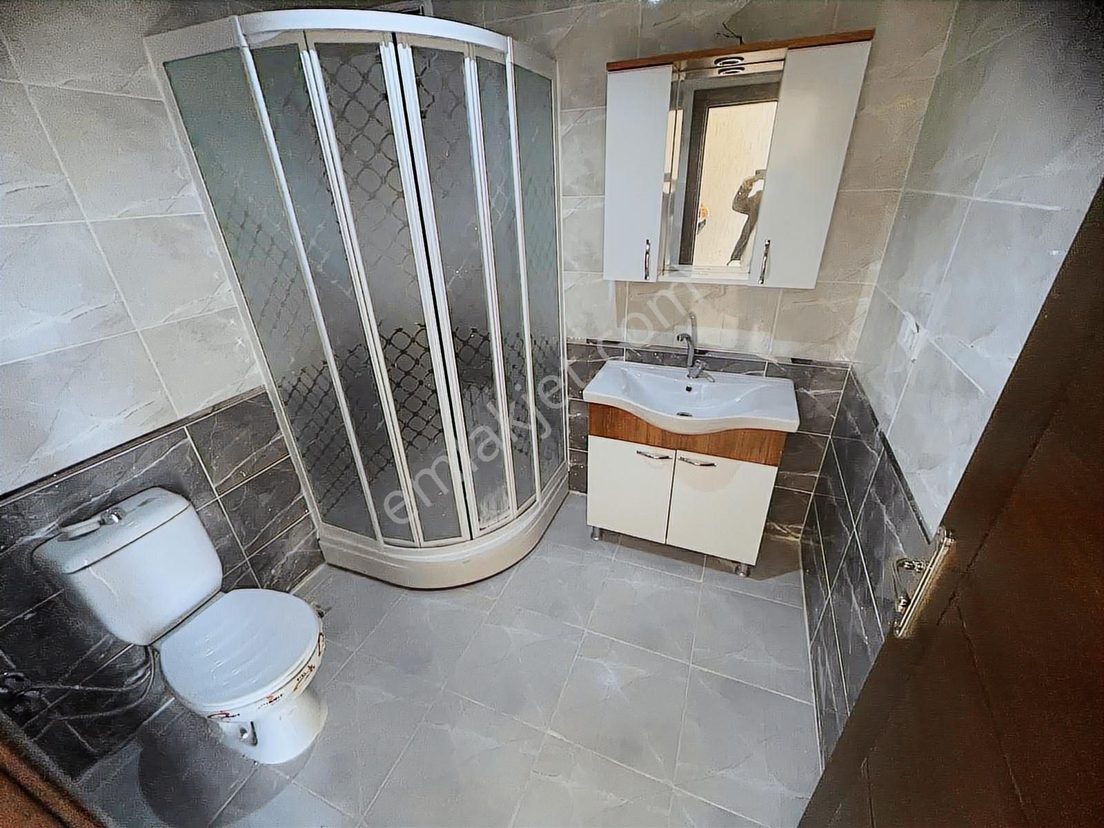 Yuvam'dan Teras Balkonlu Sıfır 3+1 Cadde Üzeri Manzaralı Daire!! - Görsel 16