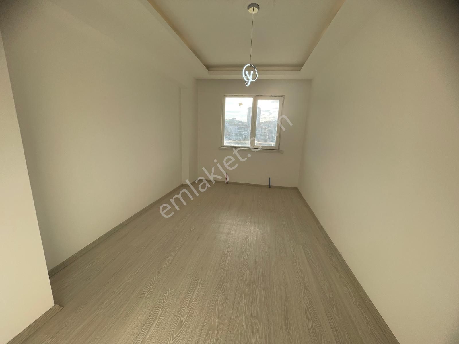 Yuvam'dan Teras Balkonlu Sıfır 3+1 Cadde Üzeri Manzaralı Daire!! - Görsel 22