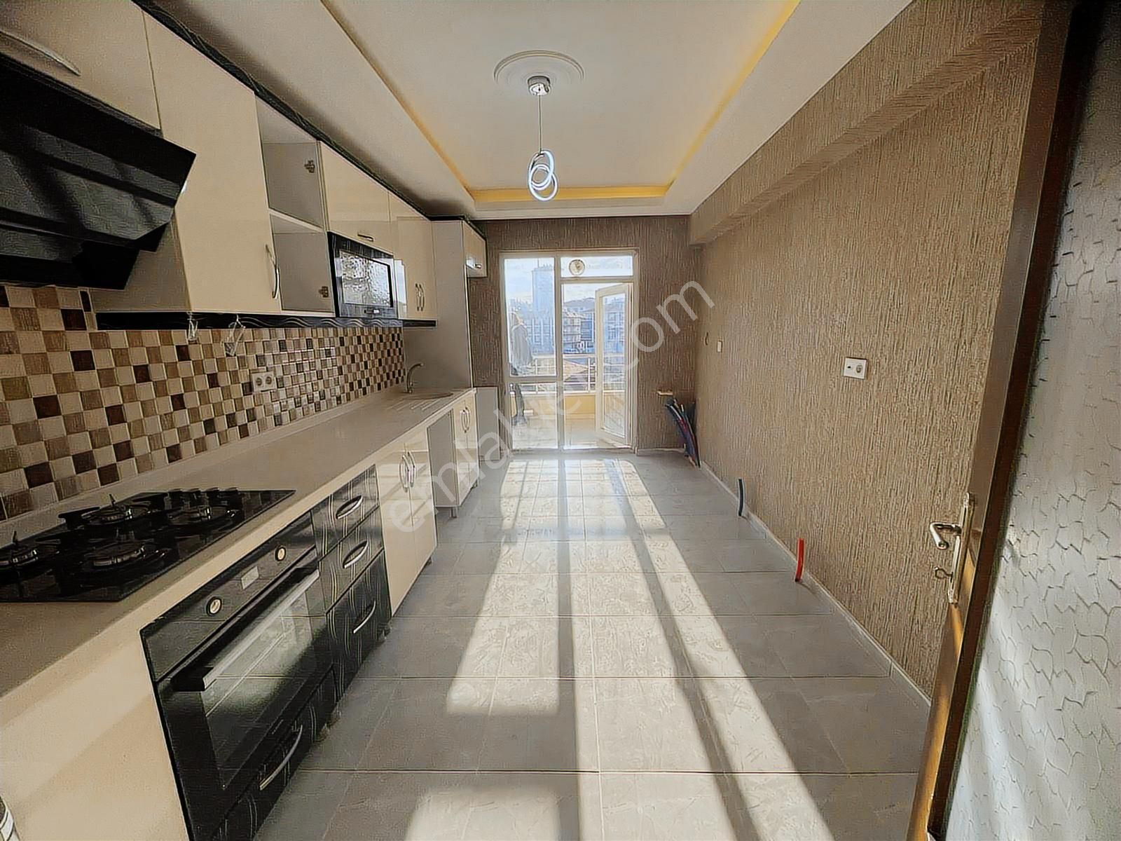 Yuvam'dan Teras Balkonlu Sıfır 3+1 Cadde Üzeri Manzaralı Daire!! - Görsel 21