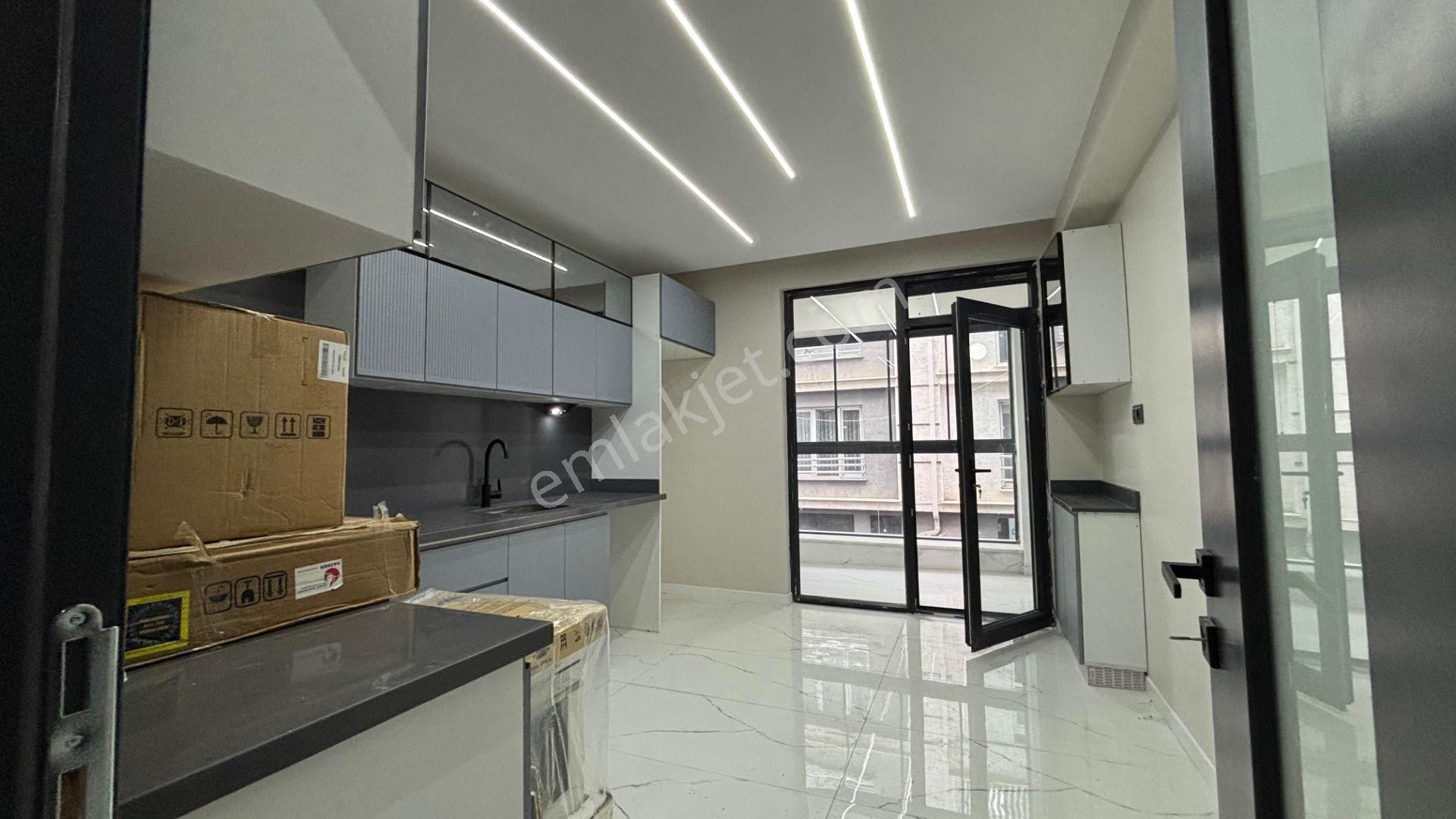 !!recep Ümit'ten Şirintepe Mahallesinde Bursa Caddesi Yakını Özel Garajlı 3+1 Ultra Lüx Daire Fç35!! - Görsel 9