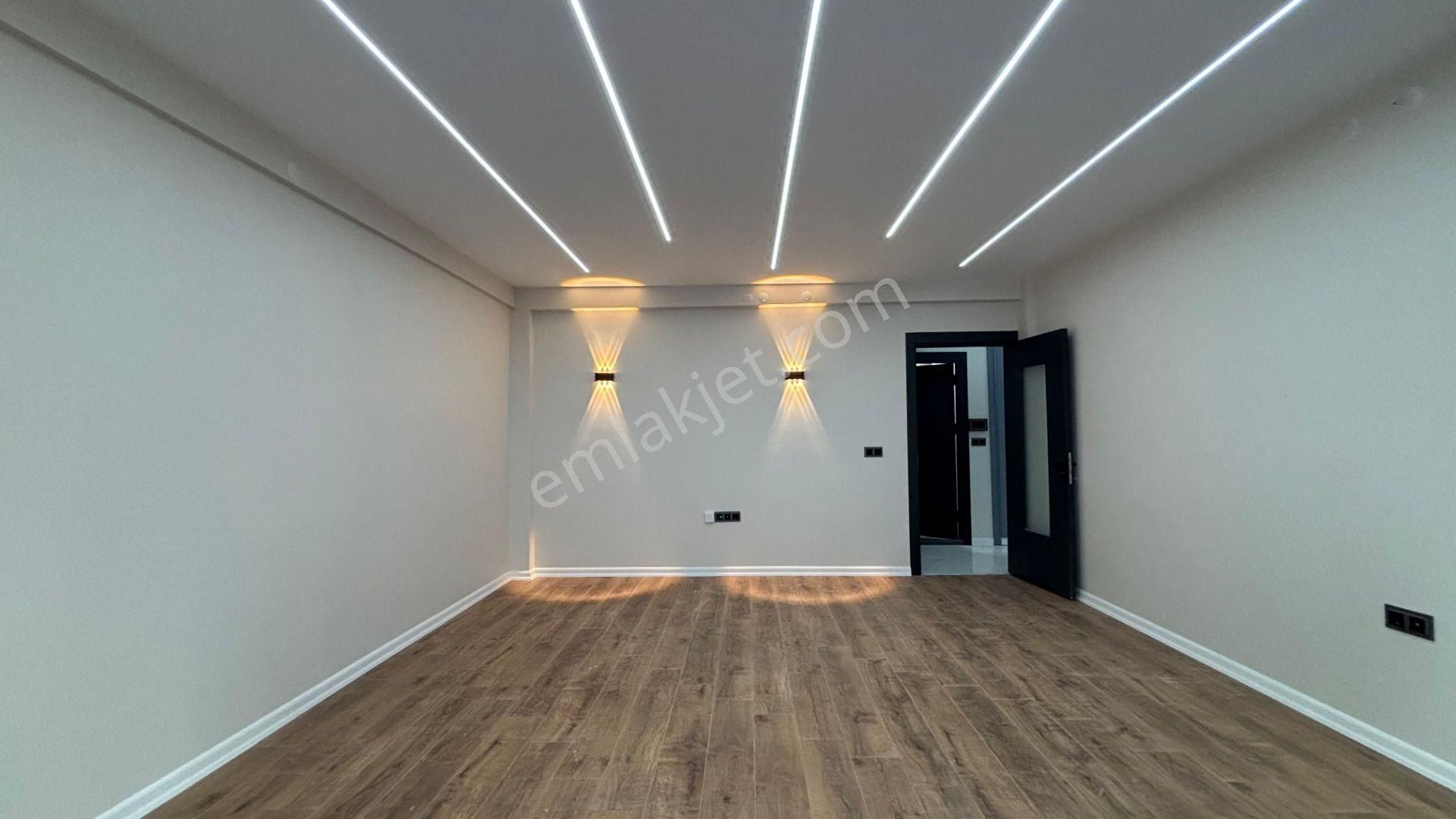 !!recep Ümit'ten Şirintepe Mahallesinde Bursa Caddesi Yakını Özel Garajlı 3+1 Ultra Lüx Daire Fç35!! - Görsel 3