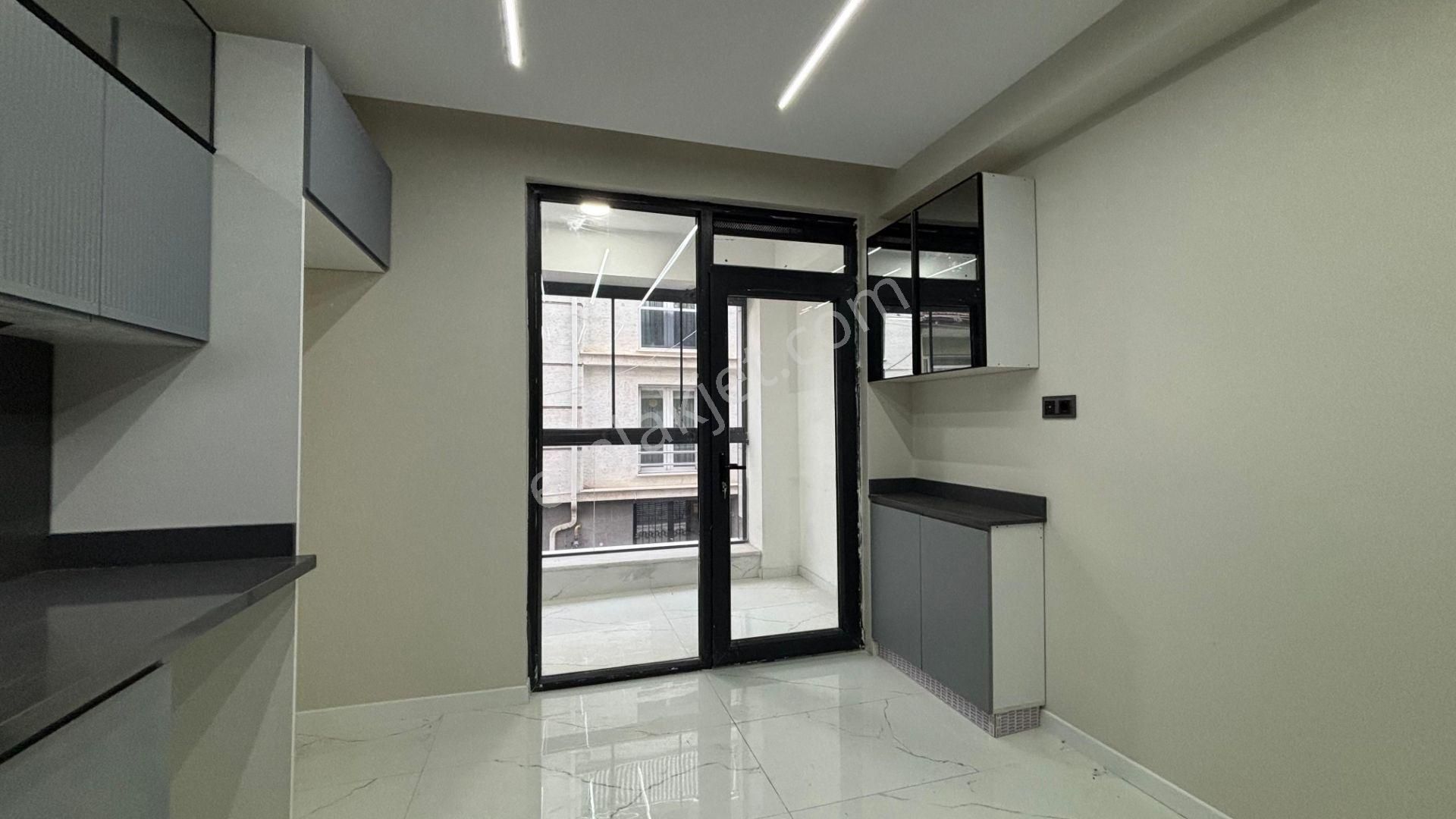 !!recep Ümit'ten Şirintepe Mahallesinde Bursa Caddesi Yakını Özel Garajlı 3+1 Ultra Lüx Daire Fç35!! - Görsel 13