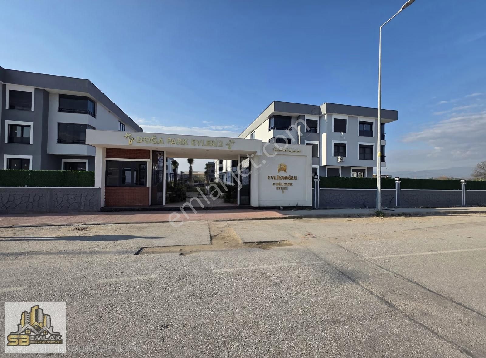 Tire Sb Emlak Ofisinden Atatürk Mahallesinde Lüks 3+1 Daireler - Görsel 2