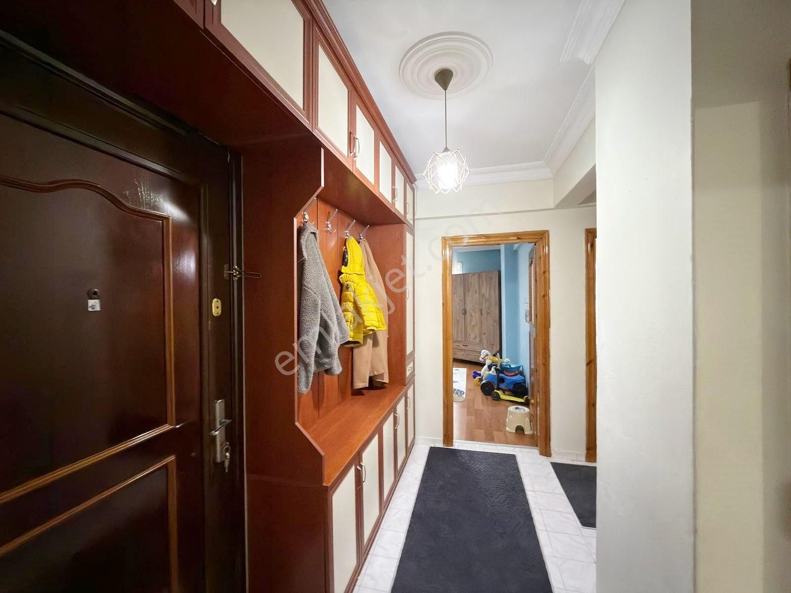 Salih Emlak 'tan 28 Yıllık Geniş 2+1 Masrafsız 2.kat Daire - Görsel 14