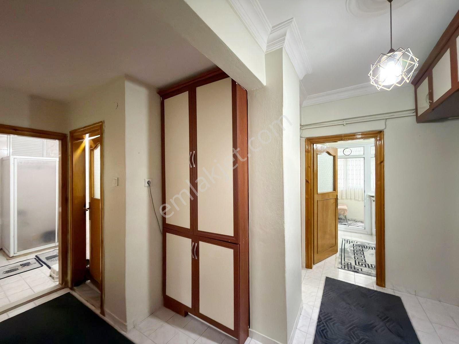 Salih Emlak 'tan 28 Yıllık Geniş 2+1 Masrafsız 2.kat Daire - Görsel 13