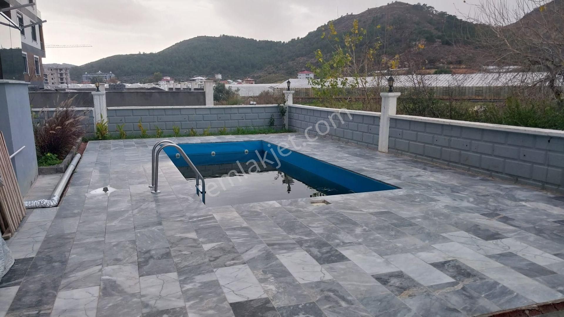 Yüzme Havuzlu Sıfır 2+1 Daire - Görsel 2