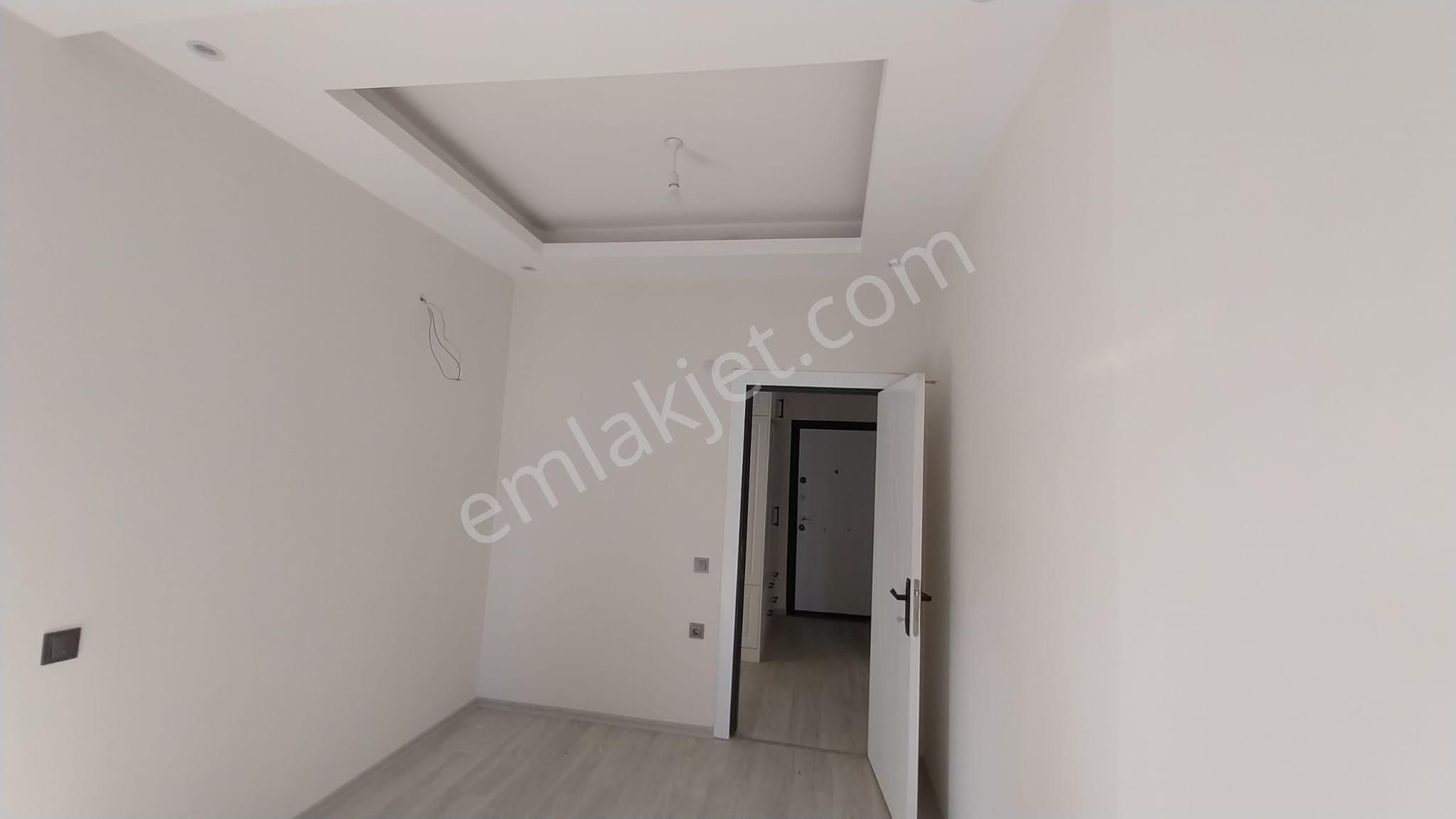 Yüzme Havuzlu Sıfır 2+1 Daire - Görsel 10