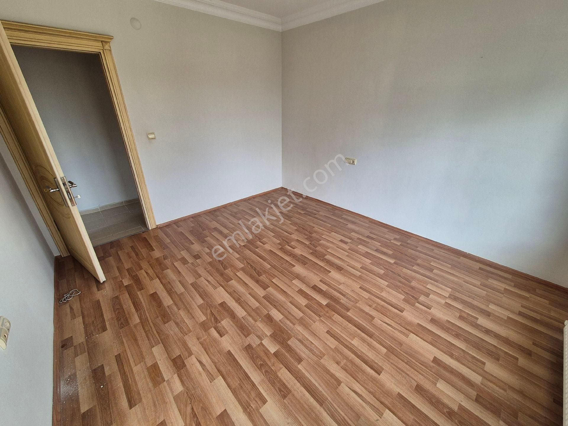 Konyaaltı Pınarbaşında Önü Açık Arakat 2+1 Daire - Görsel 6