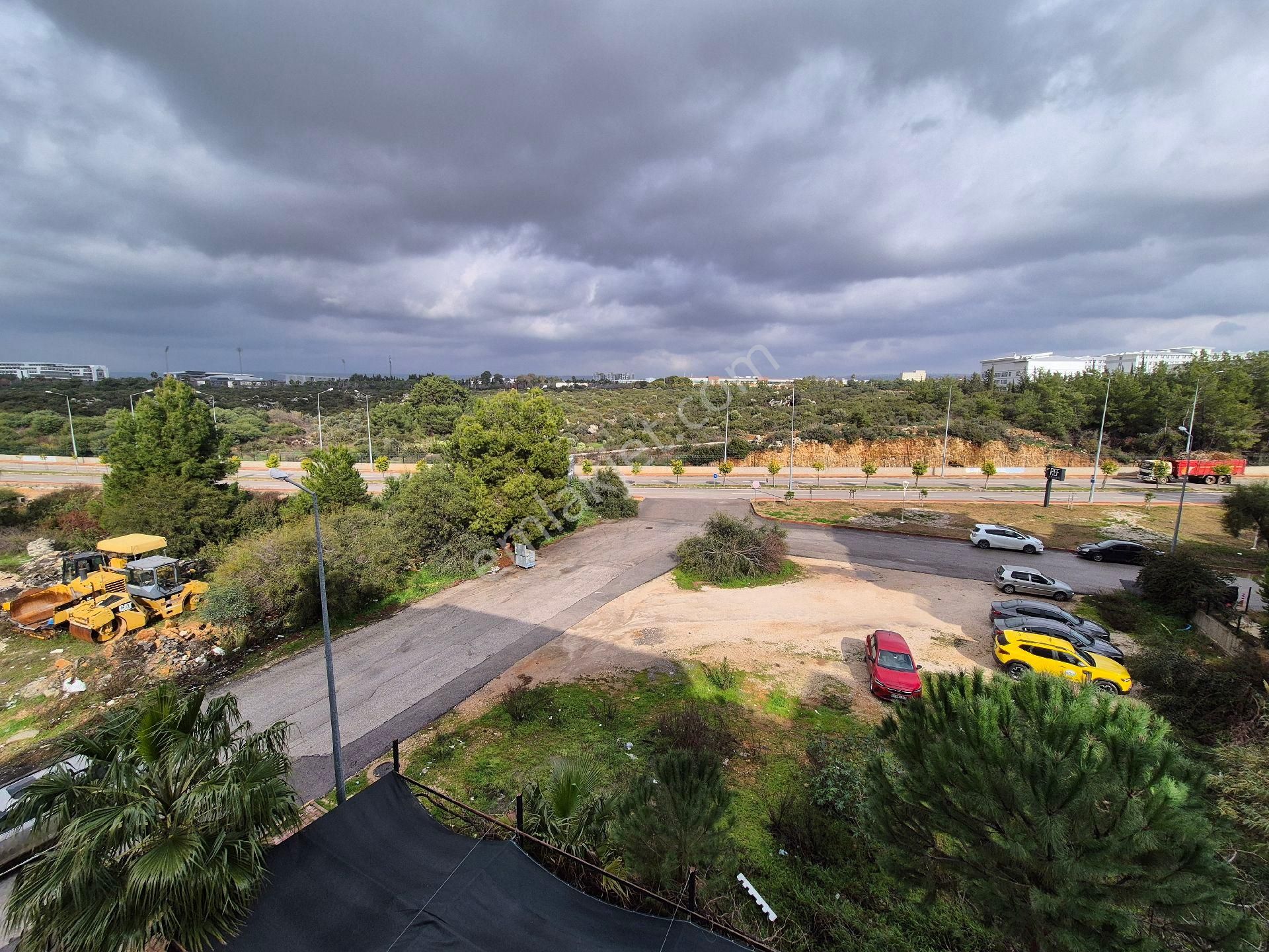 Konyaaltı Pınarbaşında Önü Açık Arakat 2+1 Daire - Görsel 16