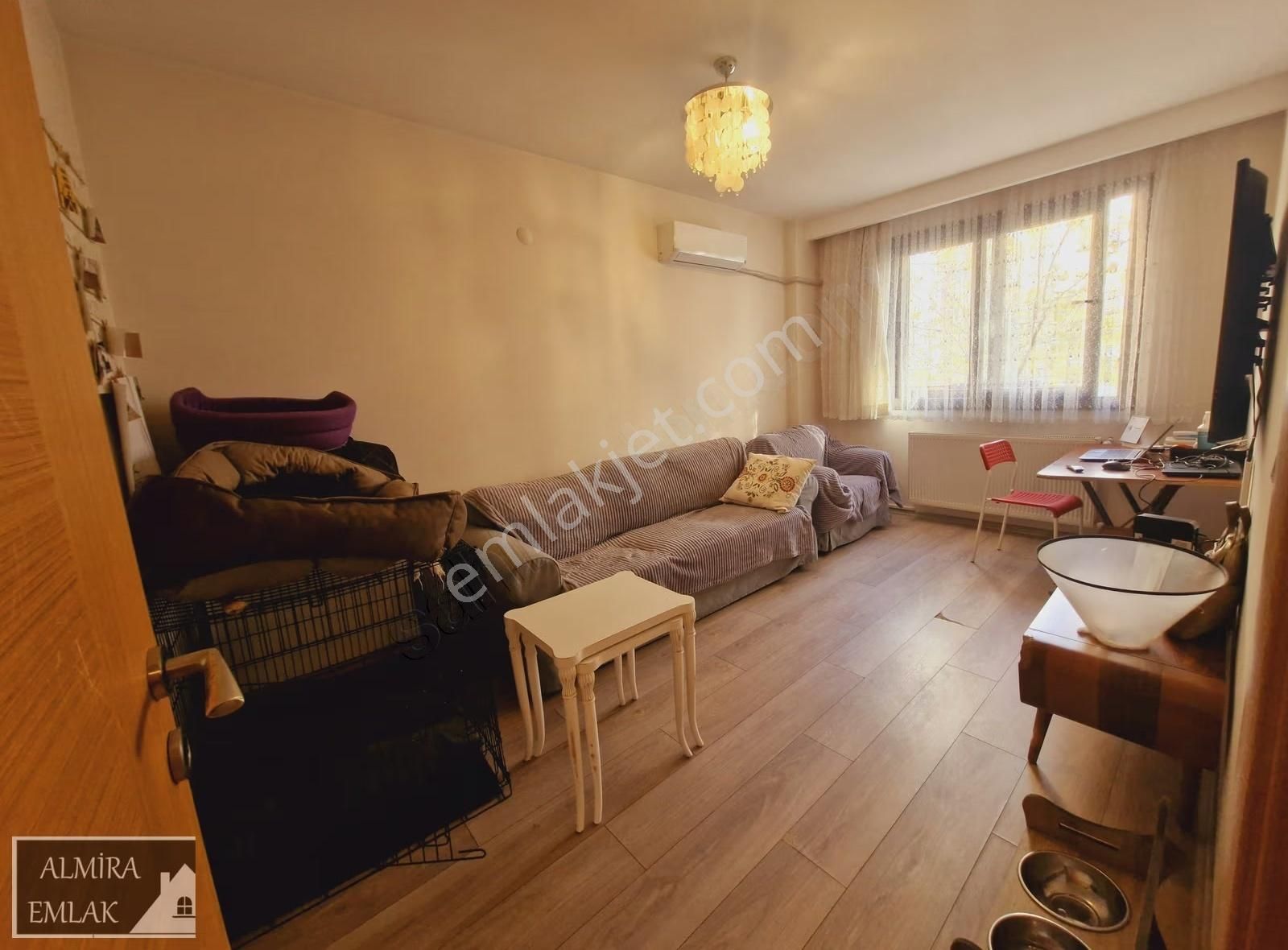 Metro Yakını 6 Yaşında 3+1 Ara Kat Evebeyn Banyolu Asansörlü - Görsel 10