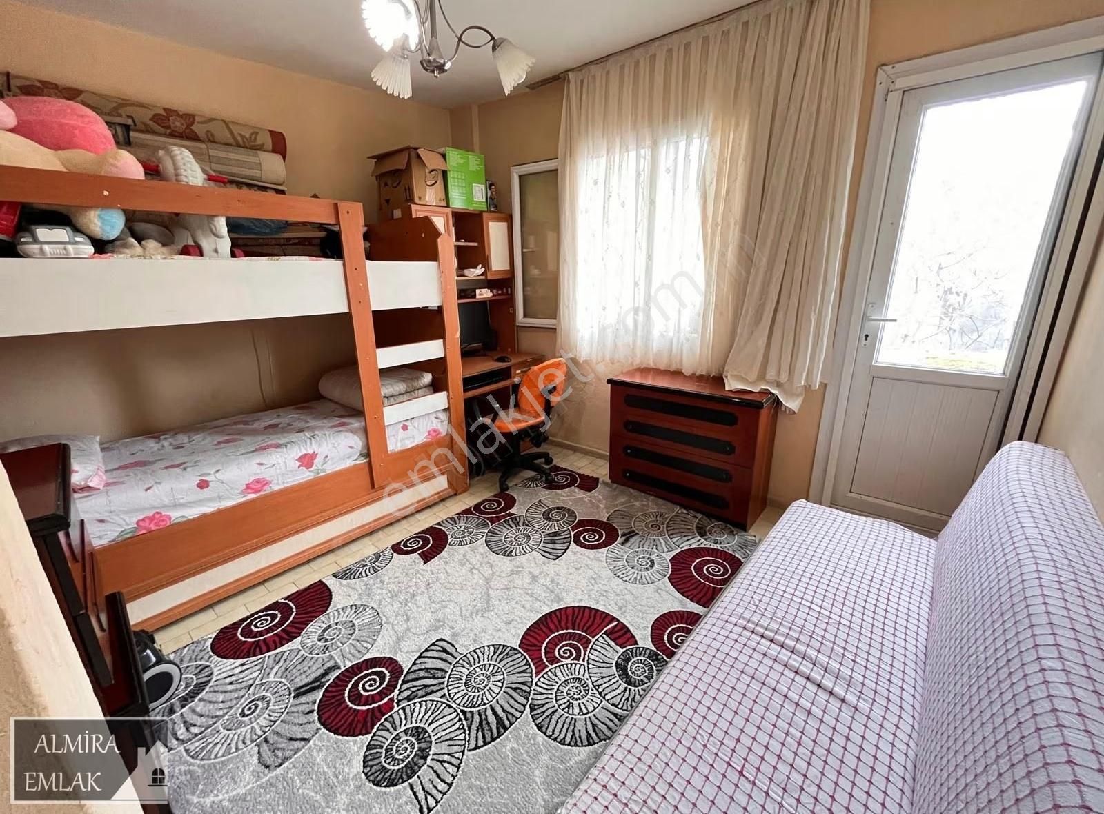 Tarihi Asansör Yanında 2+1 Çift Cephe Arakat Satılık Daire - Görsel 13