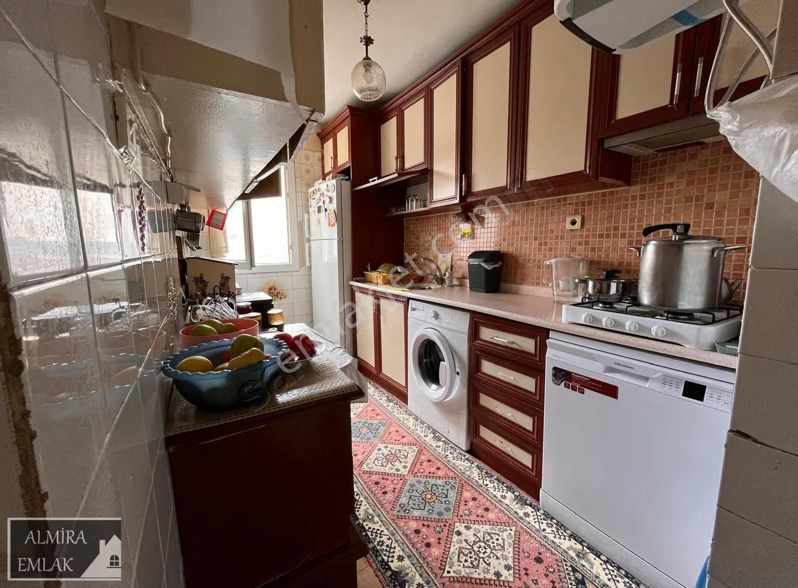 Tarihi Asansör Yanında 2+1 Çift Cephe Arakat Satılık Daire - Görsel 23