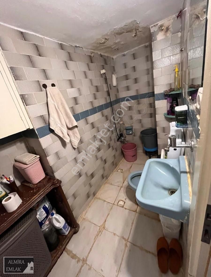 Tarihi Asansör Yanında 2+1 Çift Cephe Arakat Satılık Daire - Görsel 5