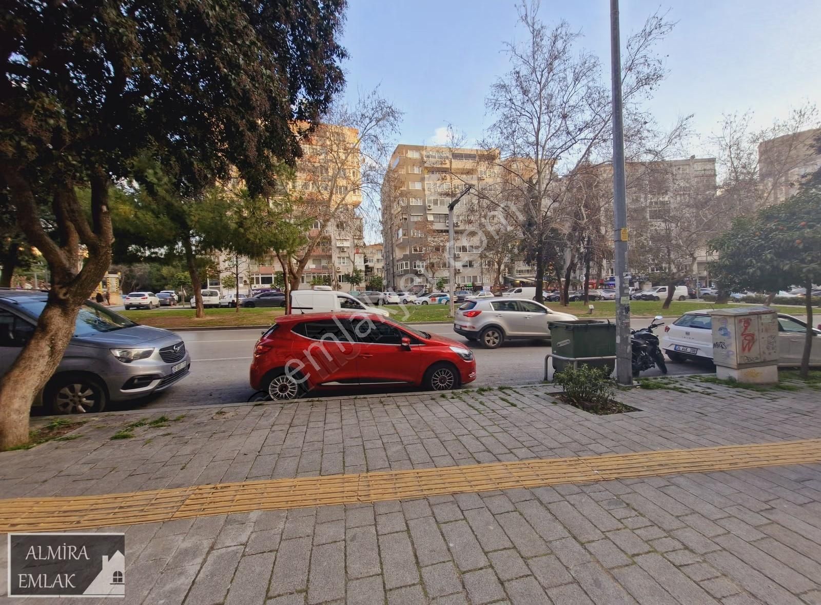 Göztepede İnönü Cad. Üzeri 3+1 Ara Kat Çift Cephe Çift Balkon - Görsel 4