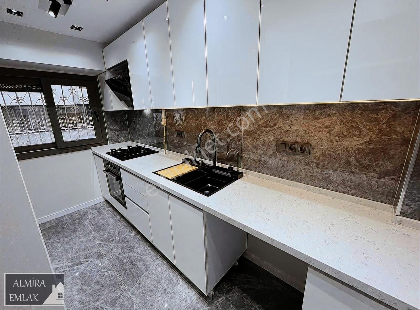 Hatayda İnönü Cad. Arka Sokağı 3+1 3 Cephe Full Bakımlı D.gazlı - Görsel 16