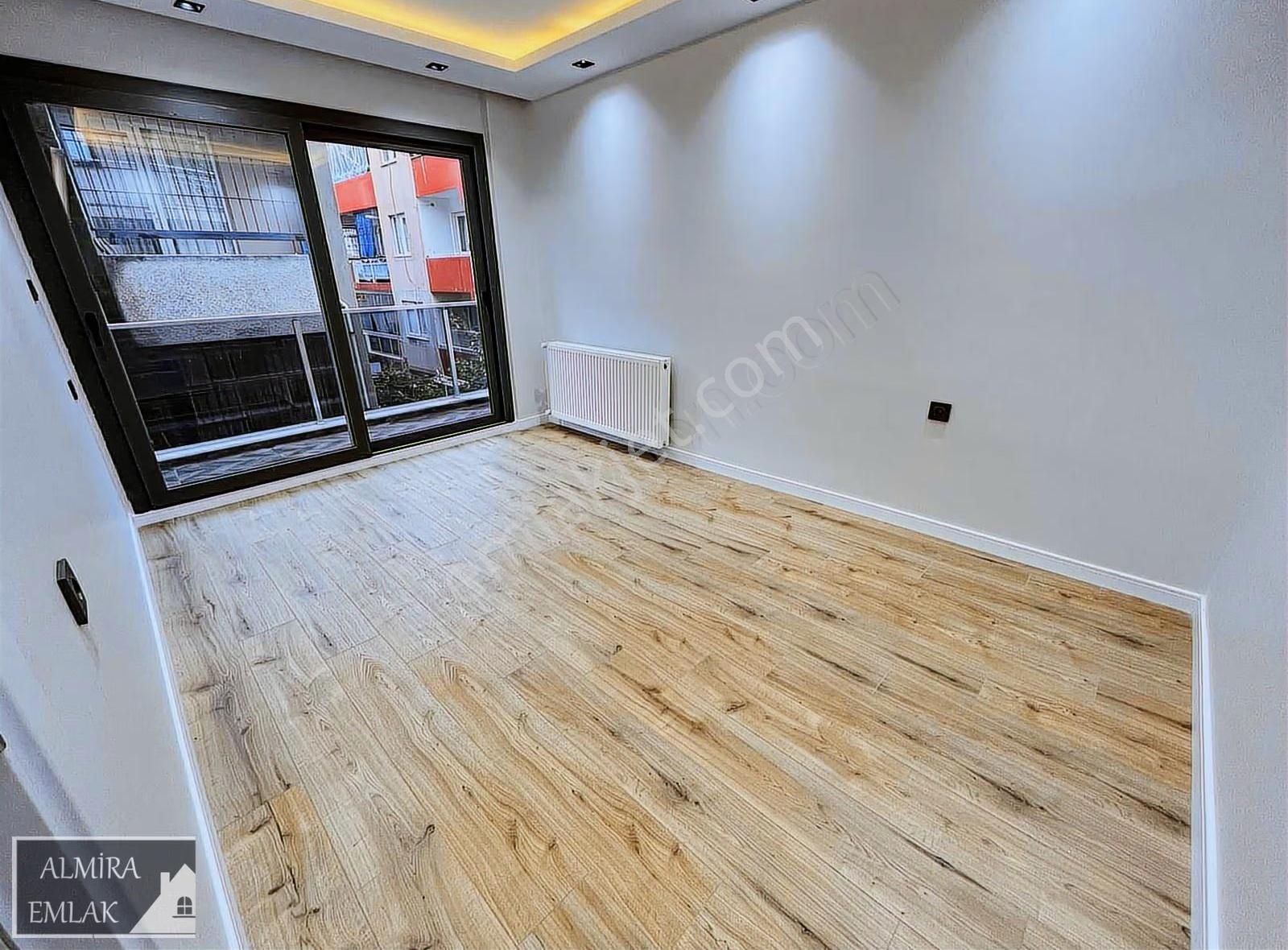 Hatayda İnönü Cad. Arka Sokağı 3+1 3 Cephe Full Bakımlı D.gazlı - Görsel 4